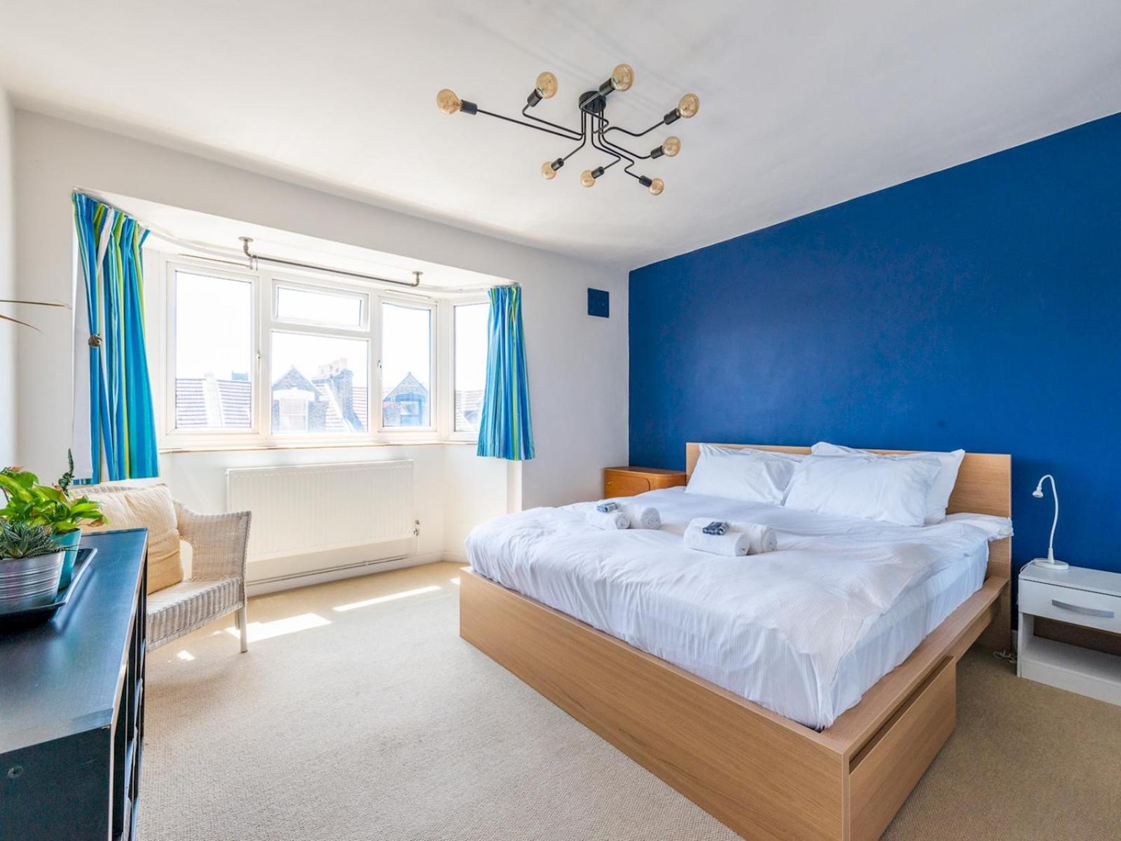 Apartment Pass The Keys Cozy 4-bed With Garden In Trendy Stoke Newington London
