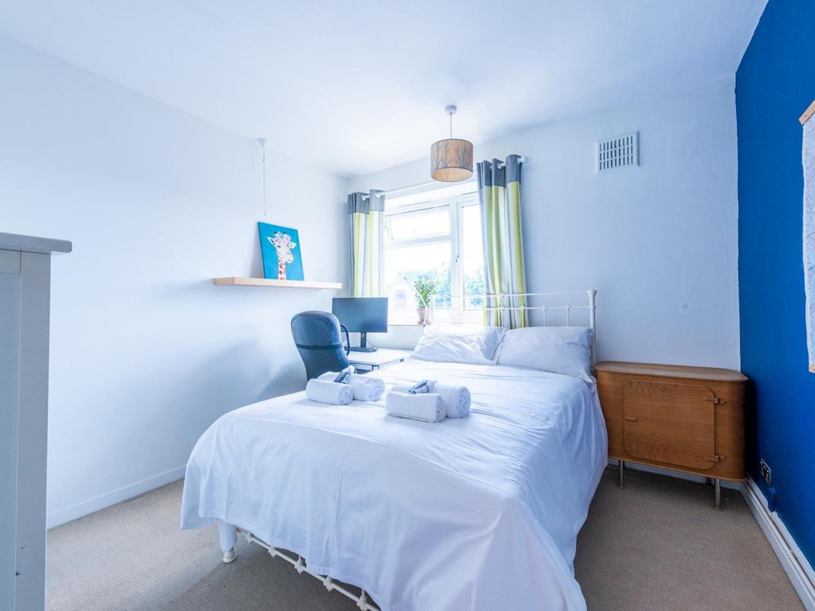 Apartment Pass The Keys Cozy 4-bed With Garden In Trendy Stoke Newington