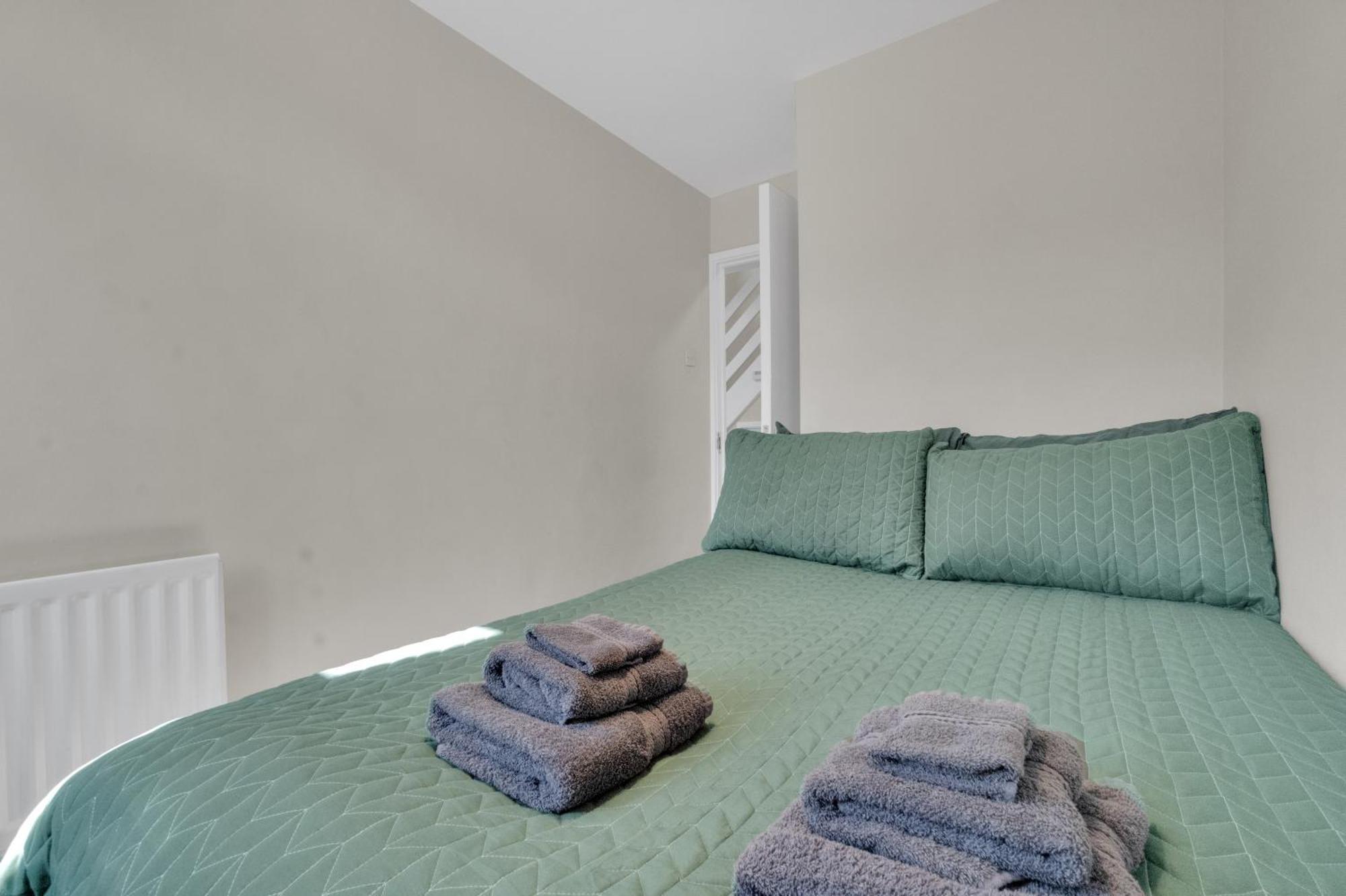 Apartamento Cosy 5-bedroom Flat With Terrace In Wimbledon