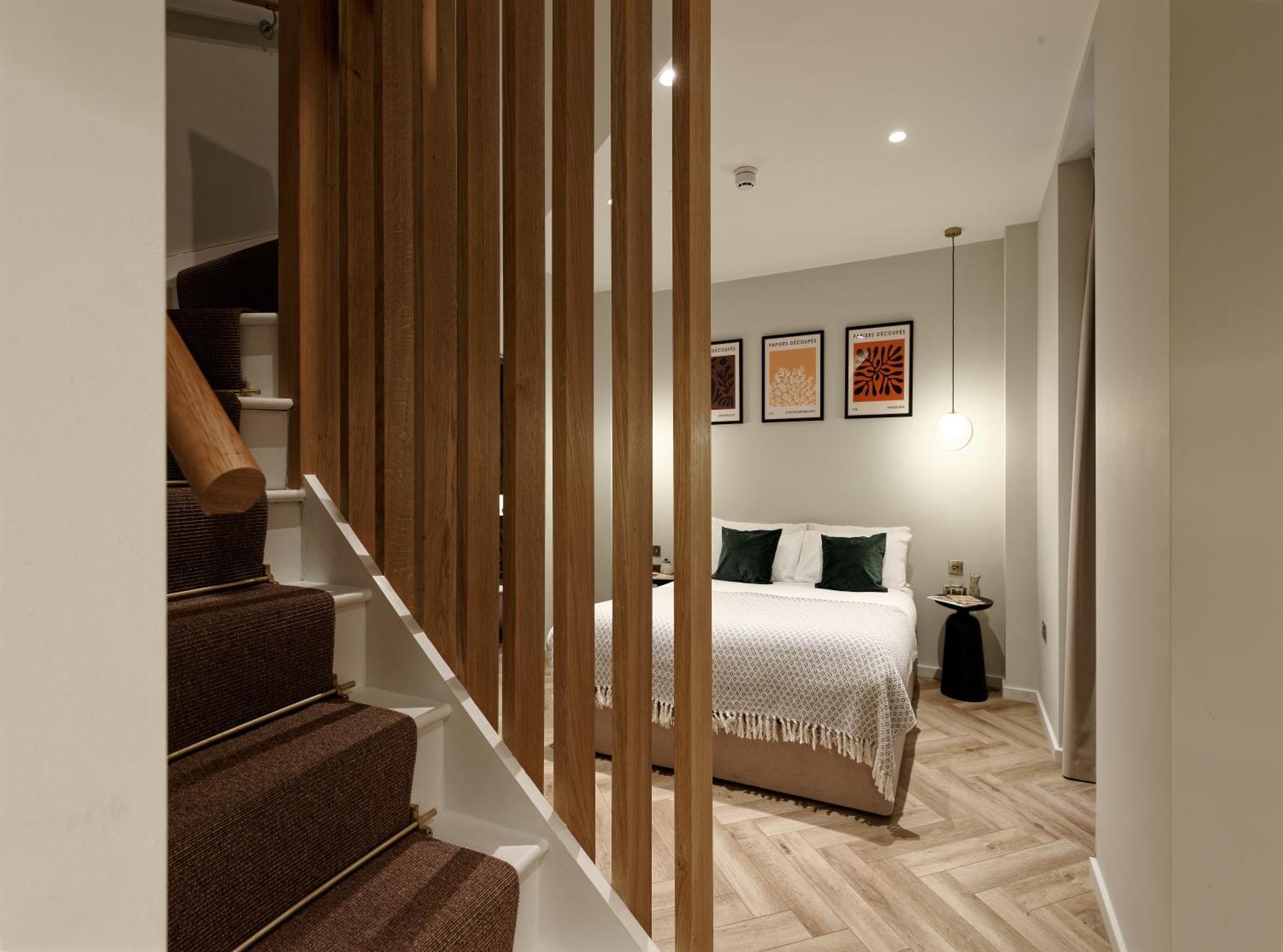 Notting Hill Hyde Park By D'montrio * London