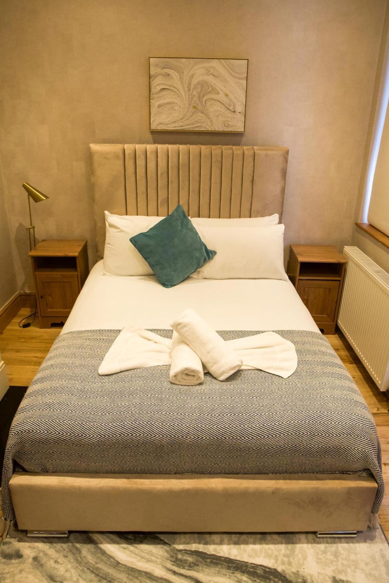 Apartment Imperial Earls Court London