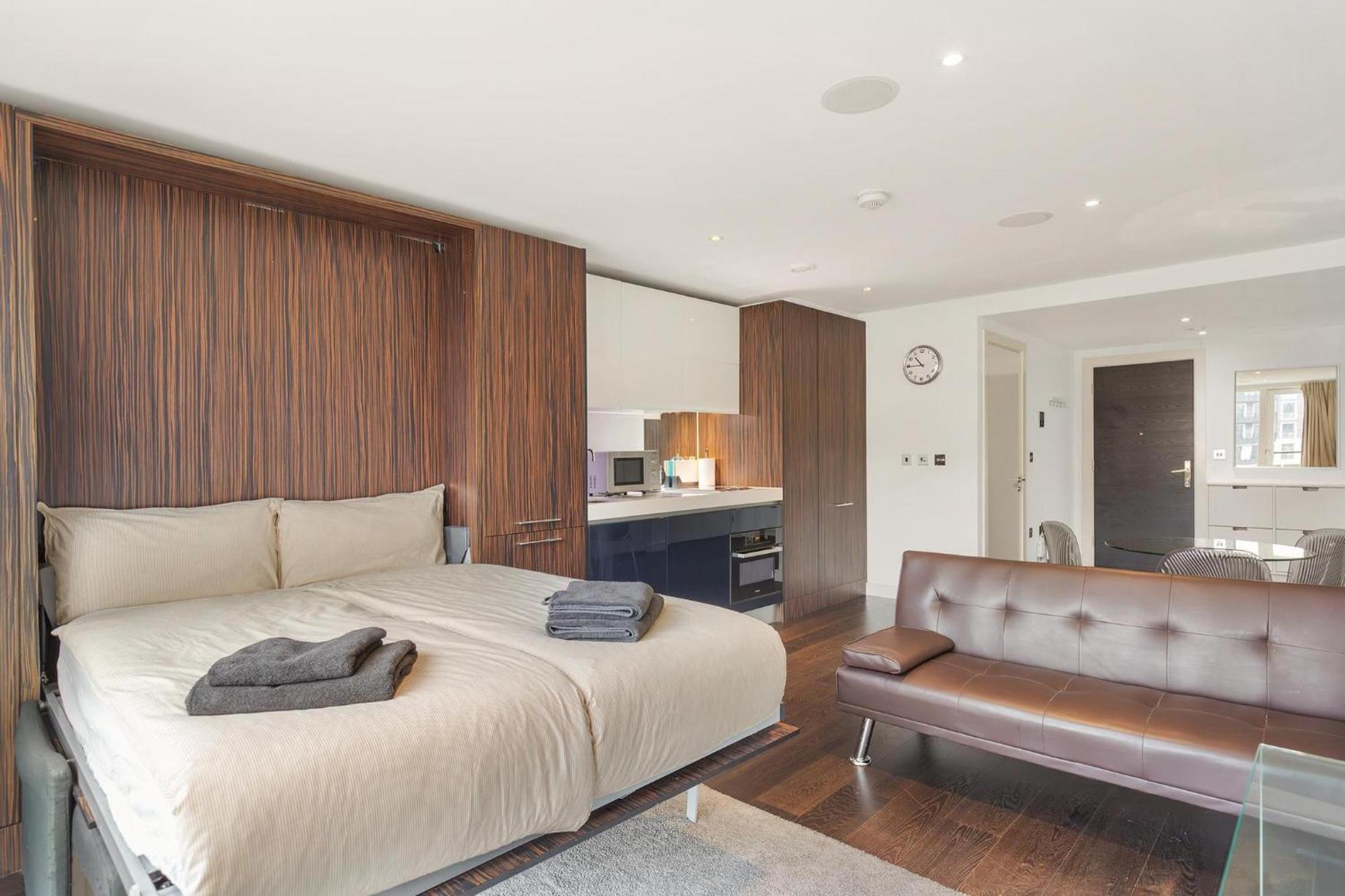 Chelsea Apartment *