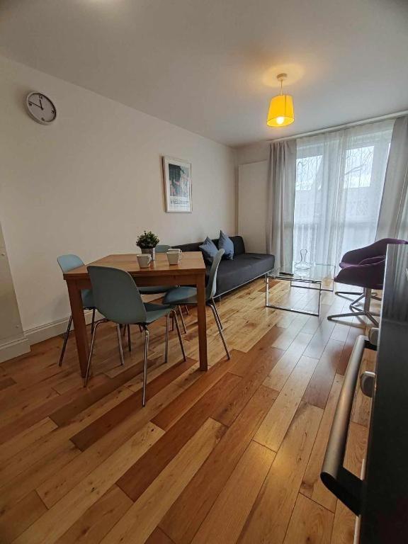 Lgbtq-double Bed & Breakfast
