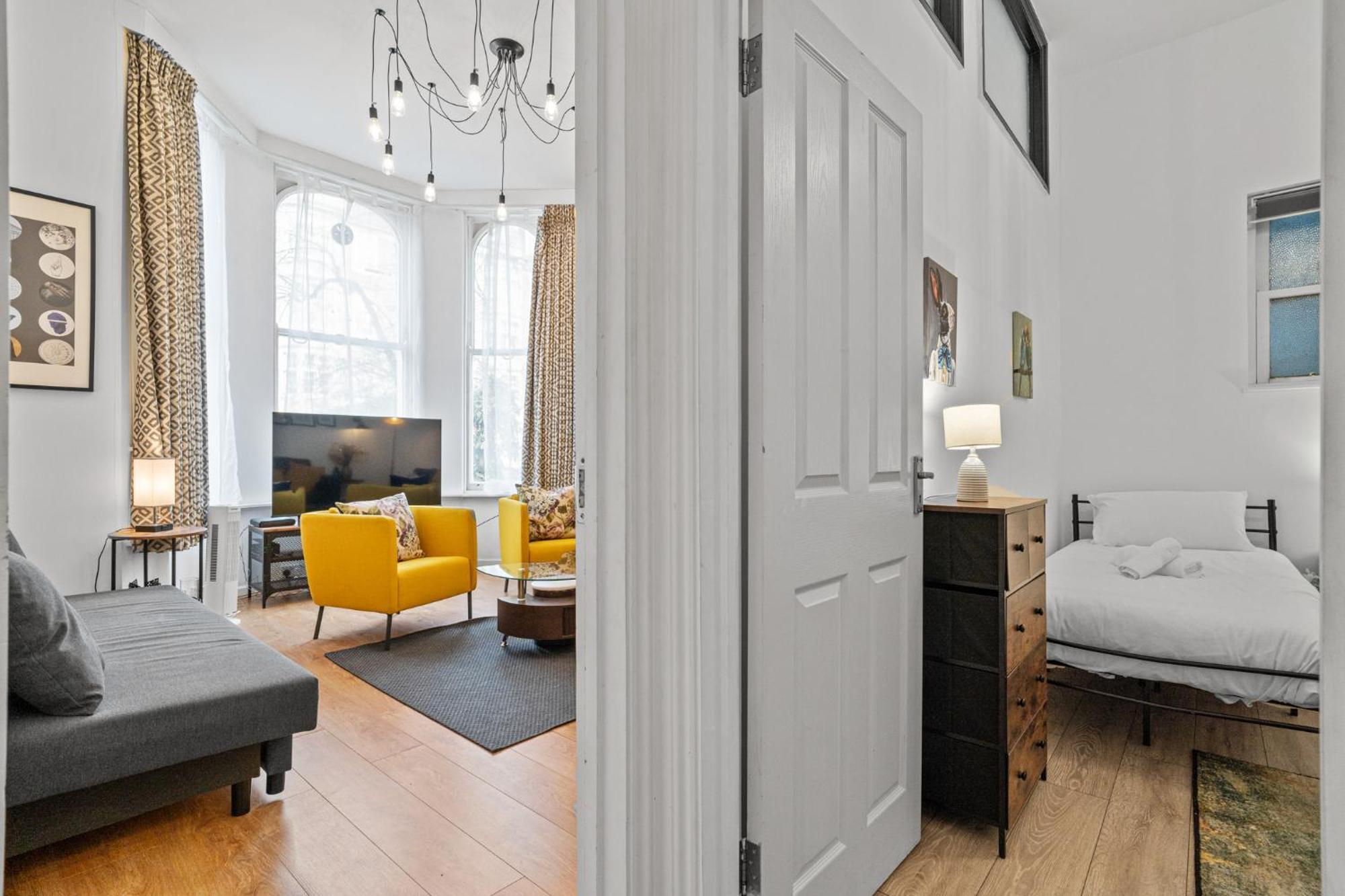 Charming 3br By Redcliffe Gdns * London