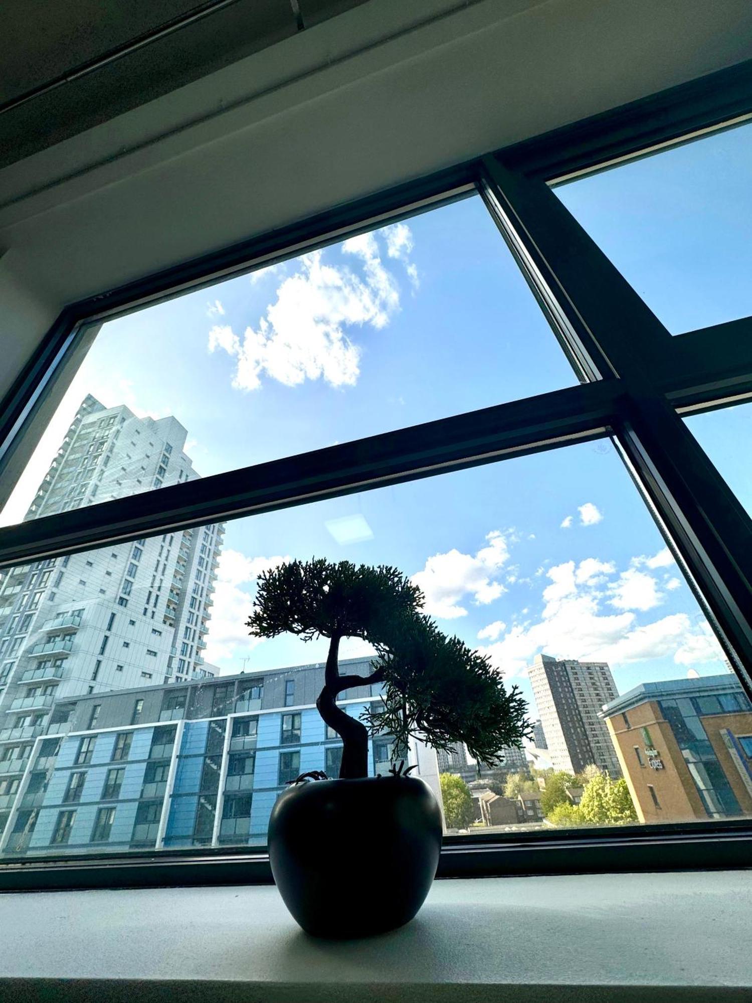 Magnificent Luxurious For 6ppl In Stratford - 6mins Walk To Stratford Station Apartment *