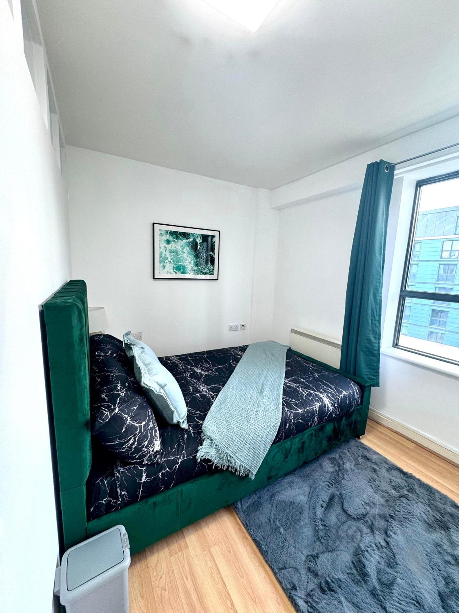 Magnificent Luxurious For 6ppl In Stratford - 6mins Walk To Stratford Station * London