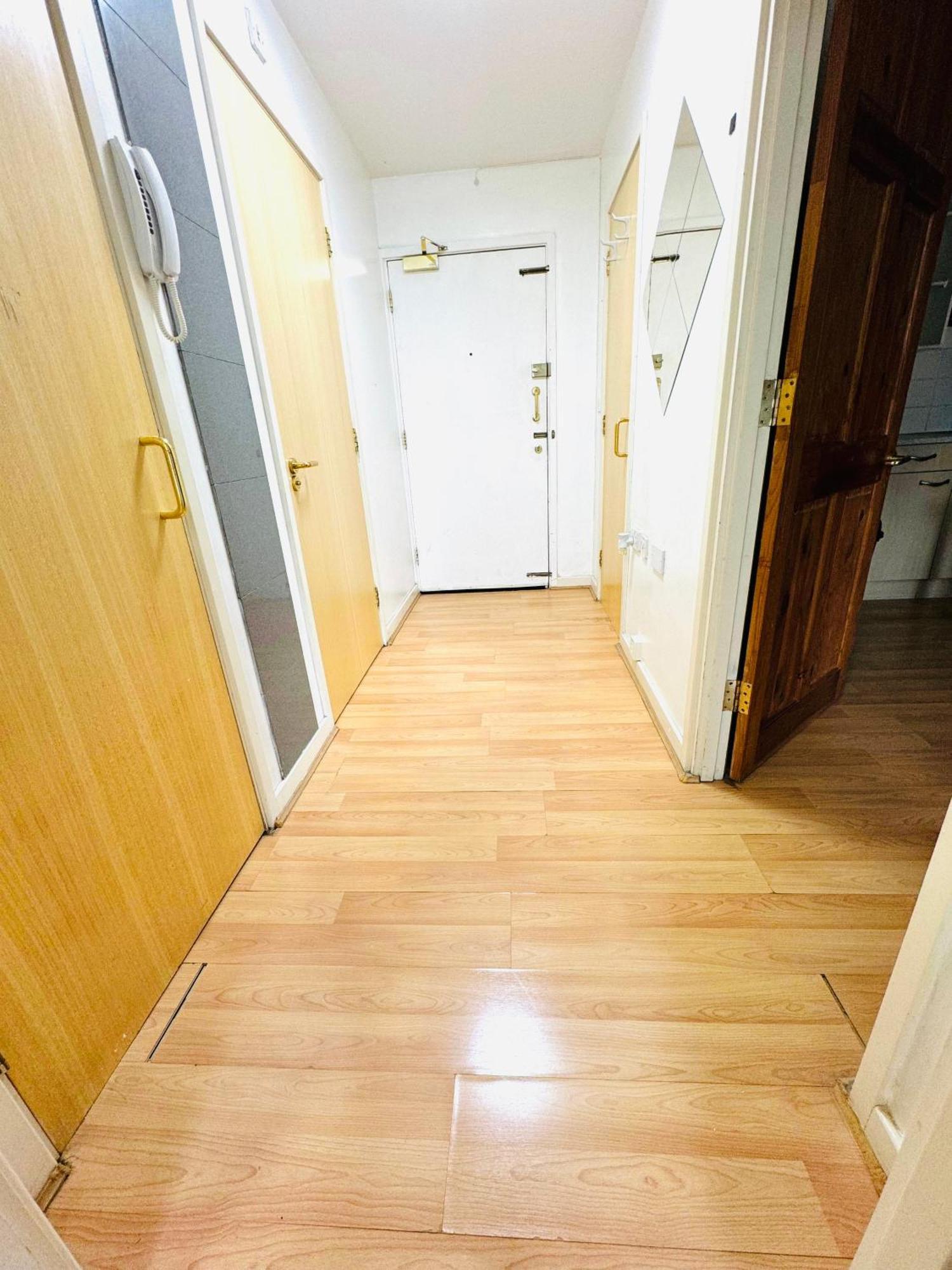Apartment Magnificent Luxurious For 6ppl In Stratford - 6mins Walk To Stratford Station