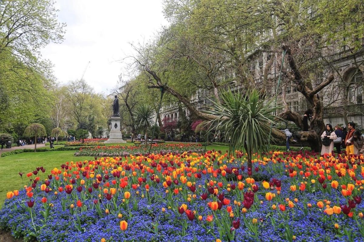 Charming 2 Bedroom Flat In The Heart Of London, 2 Mins To Trafalgar Square! * London