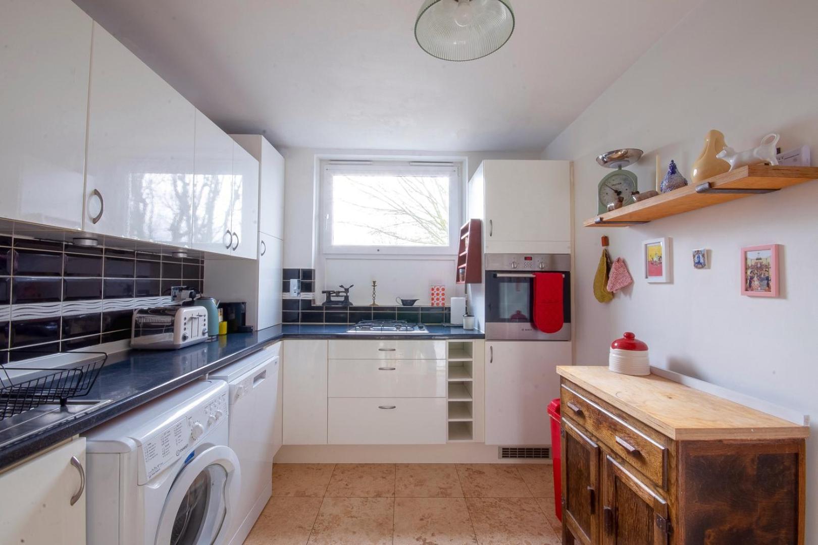Cosy 2bd Flat, Easy Access To & Nature London
