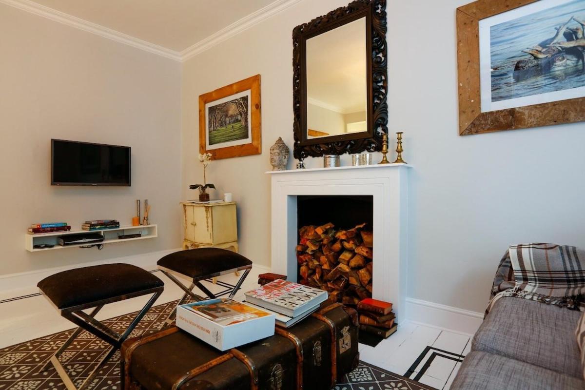 Cosy 1br With Balcony, East Putney,2min Tube