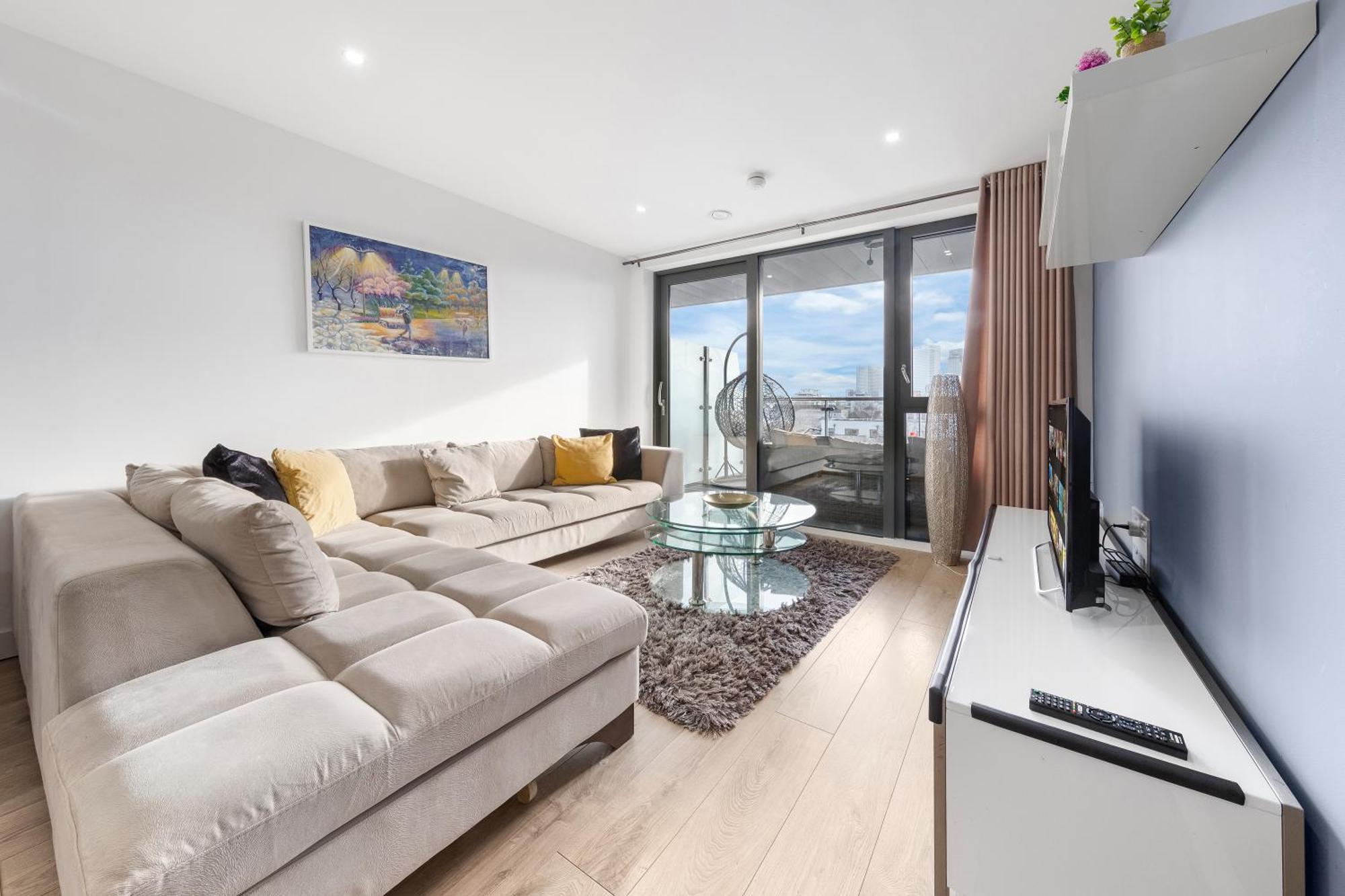 Apartamento Spacious Modern 2br In The Heart Of Londres