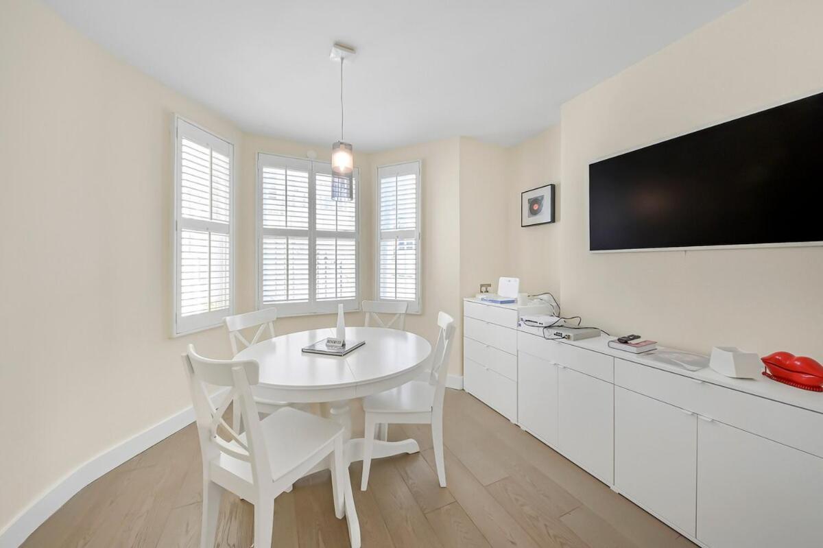 Pink Floyd 3br Flat In Maida Vale Near Notting Hill And Little Venice Apartment London