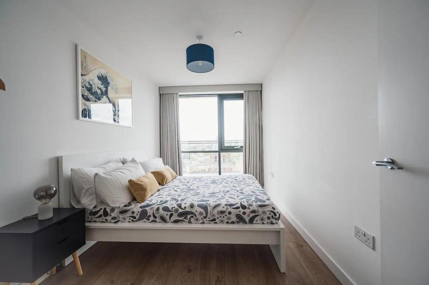 Pass The Keys 3 Bed 2 Bath With Stunning Views From The 8th Fl Apartment