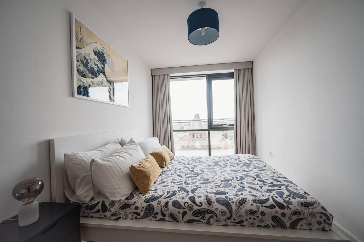 Pass The Keys 3 Bed 2 Bath With Stunning Views From The 8th Fl Apartment London