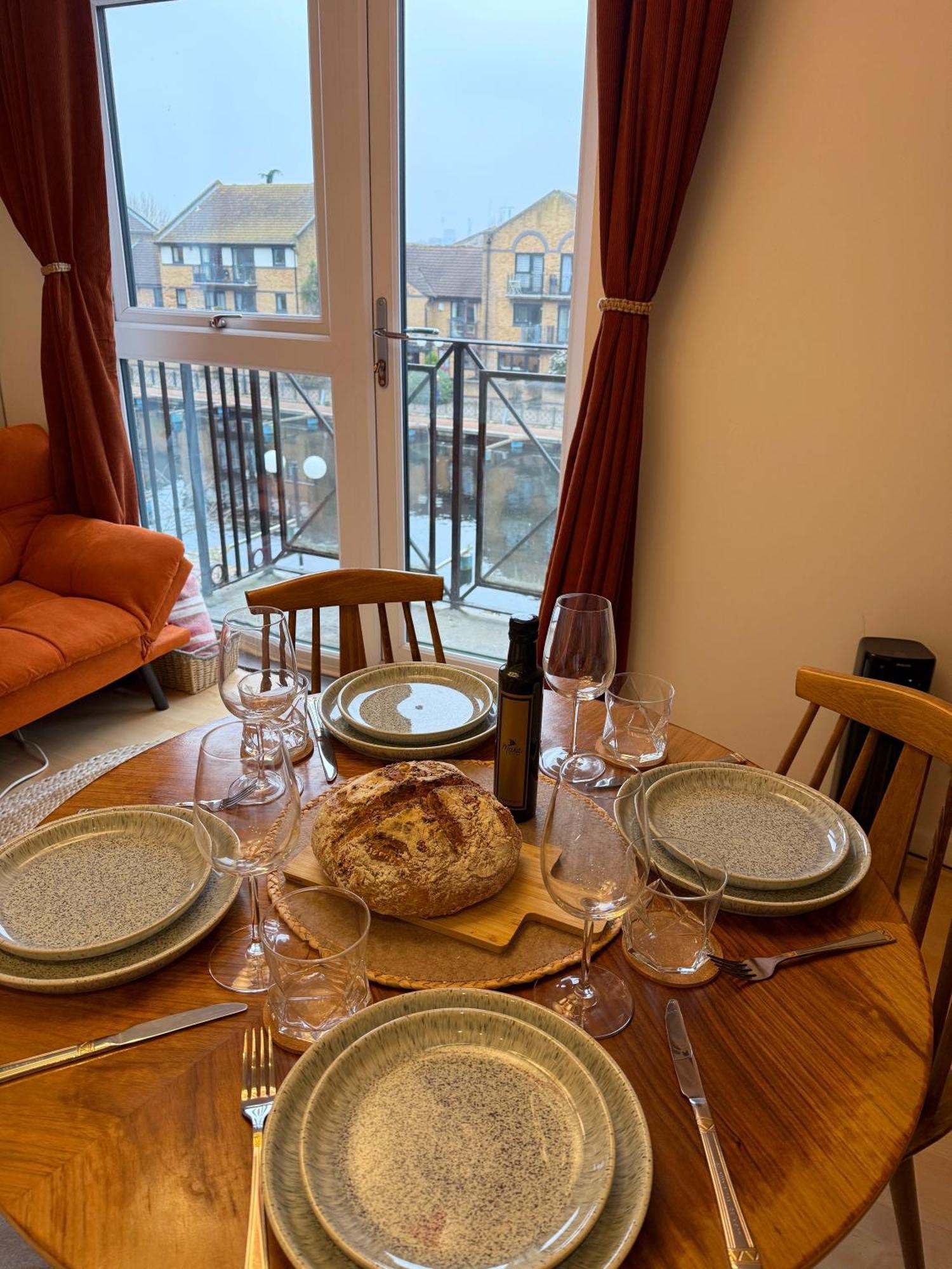Privatunterkunft Clippers Quay Loft At Canary Wharf *