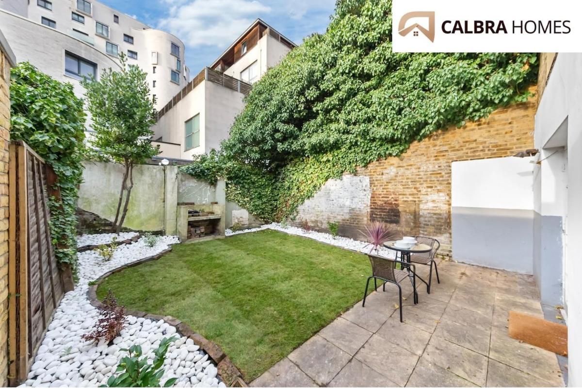 Apartment Urban Hideaway, Private Garden, 2 Mins To Station *