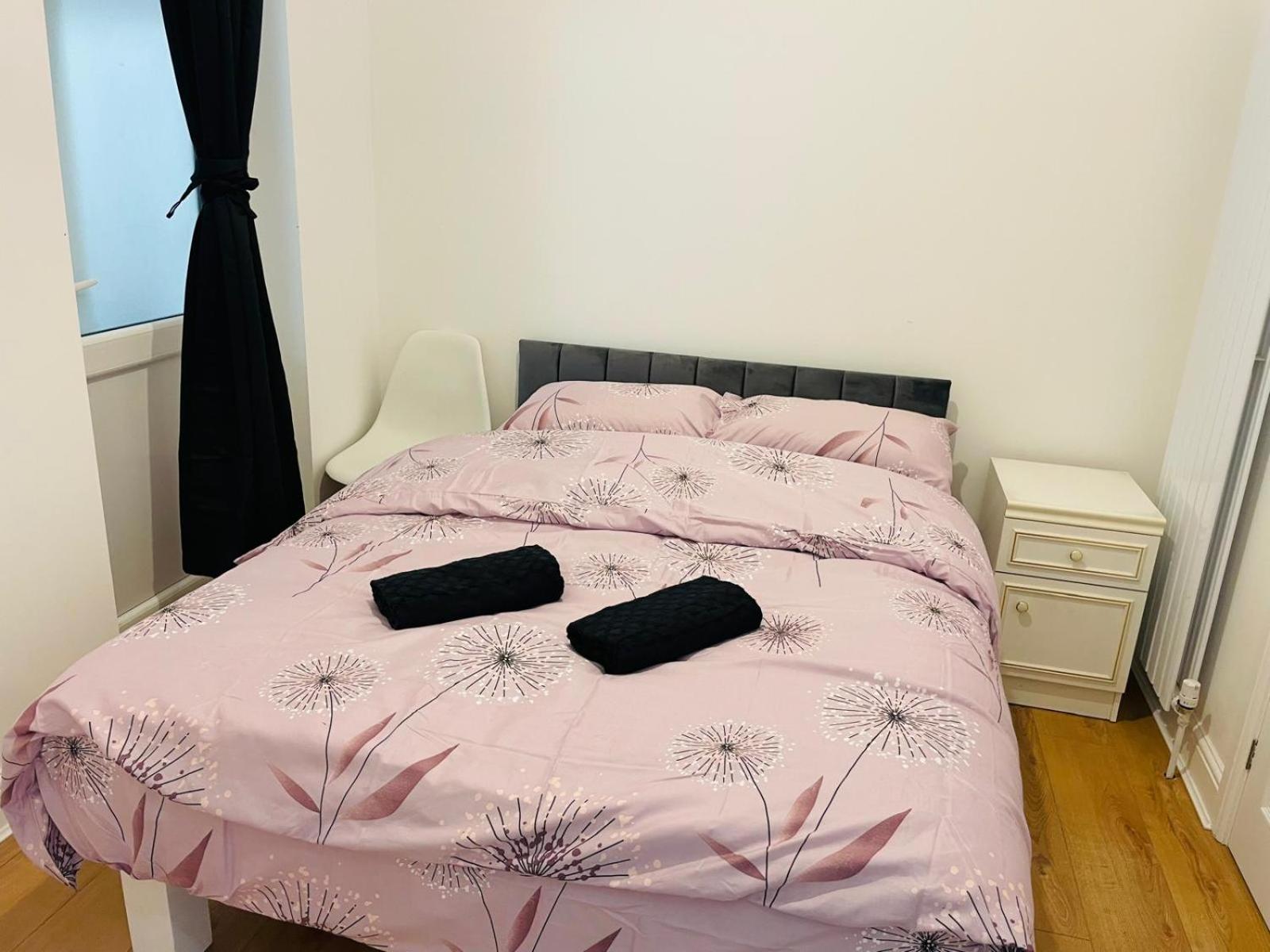 Guest house Dorset House At Upton Park *