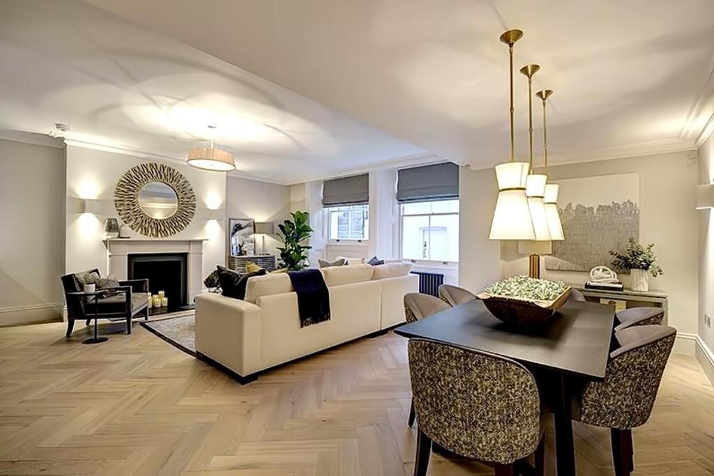 Stunning-hyde Park- 2bed-2bath Luxury Single Level *