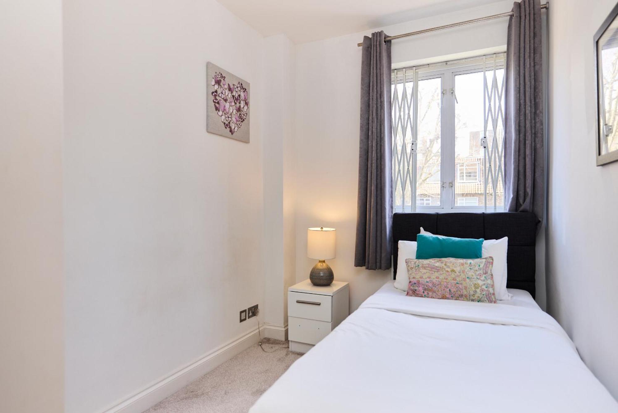 Apartment The Porchester Gardens - Modern & Bright 4bdr With Garden And Parking