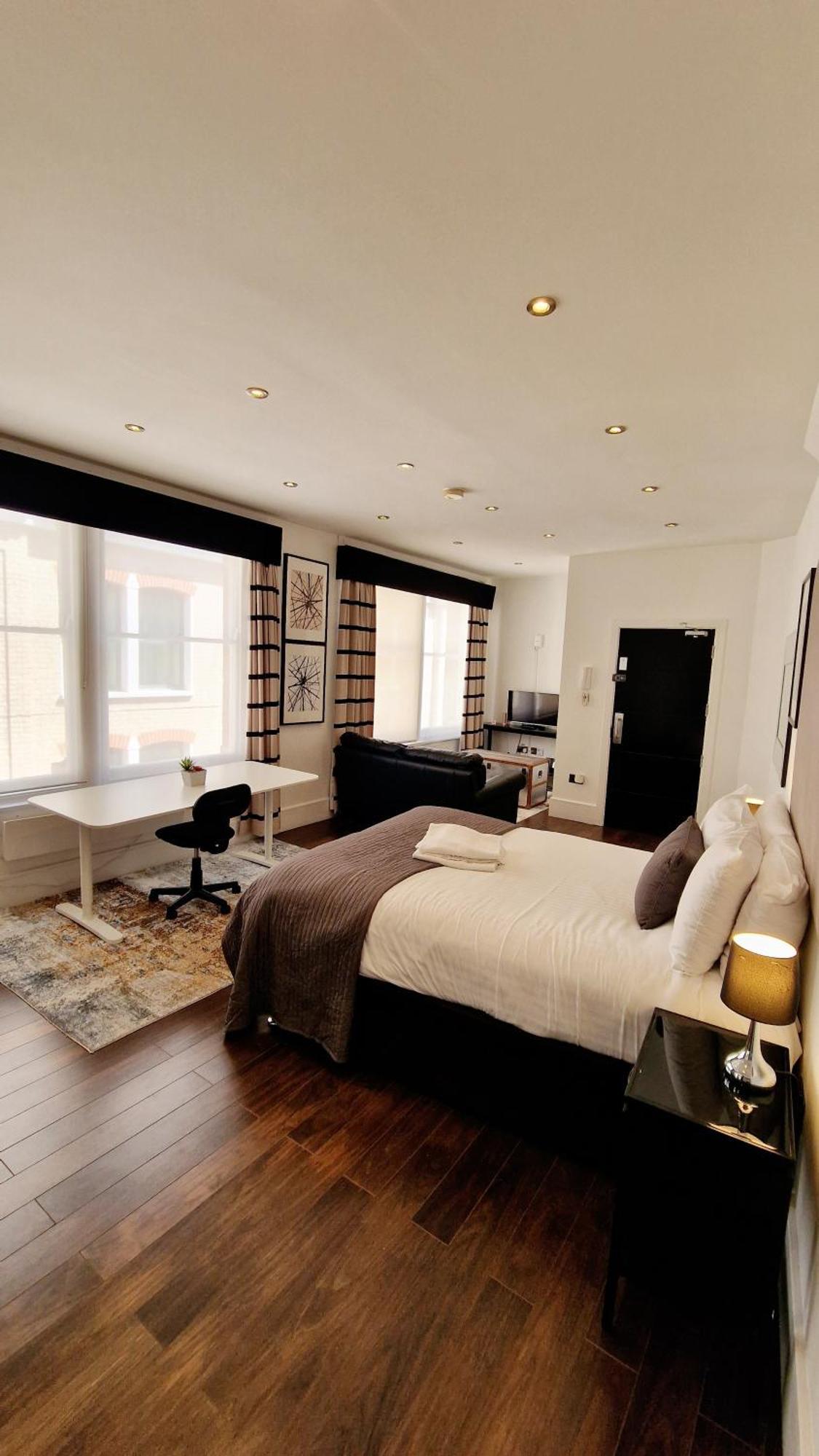 Clockwork Flats Apartment