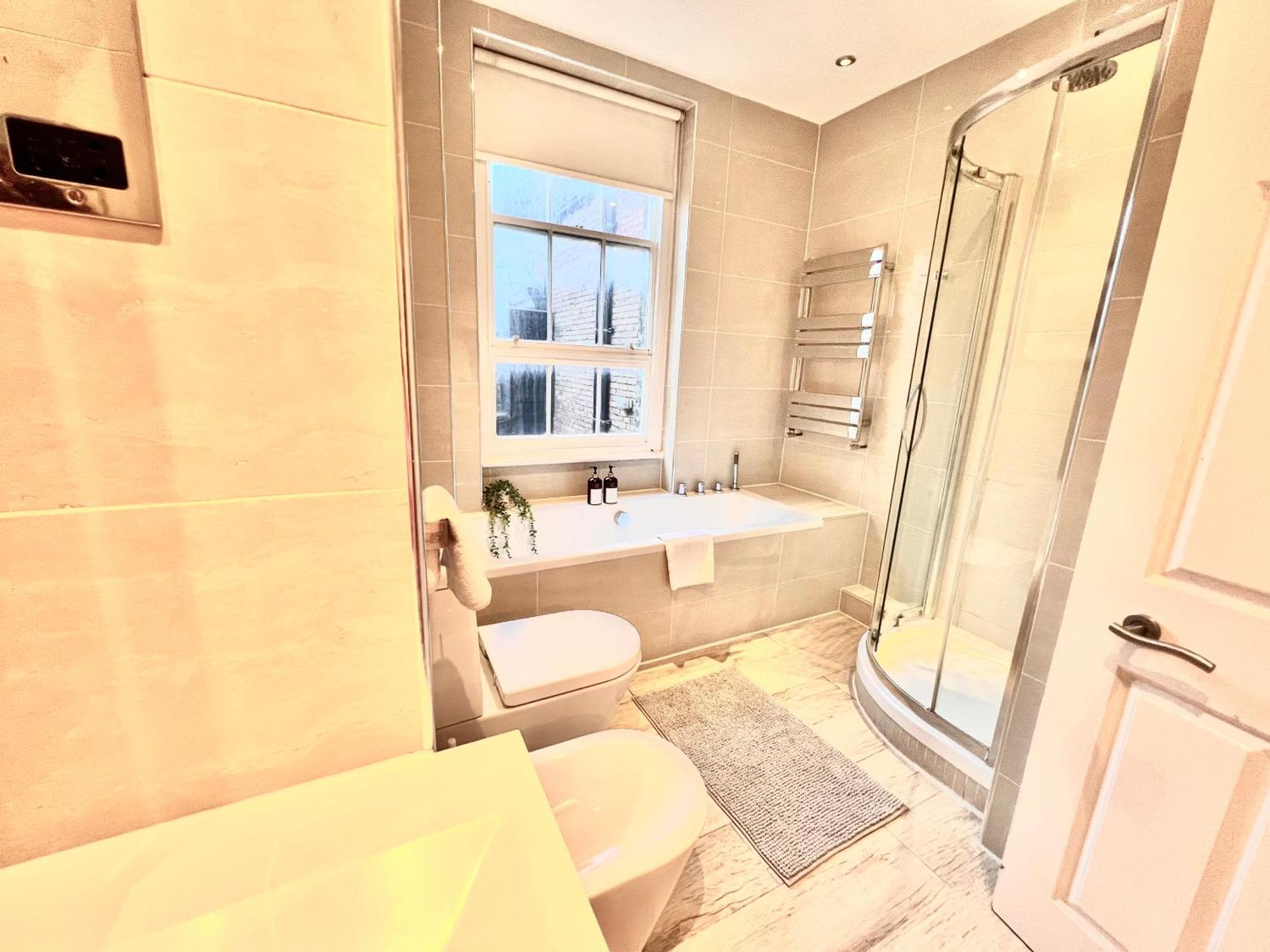 2 Bed In Oxford Street Apartamento Londres
