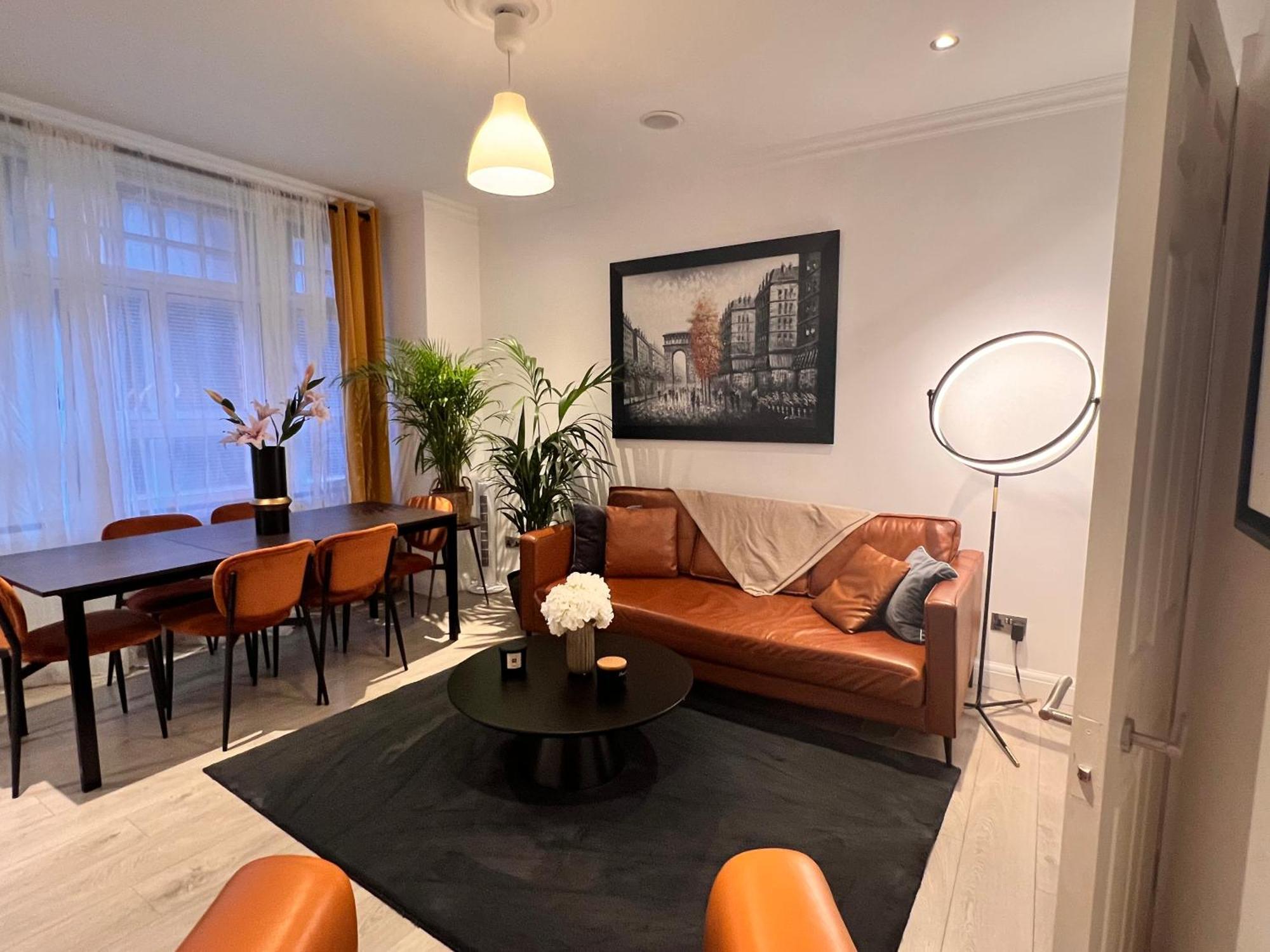 2 Bed In Oxford Street * Londres