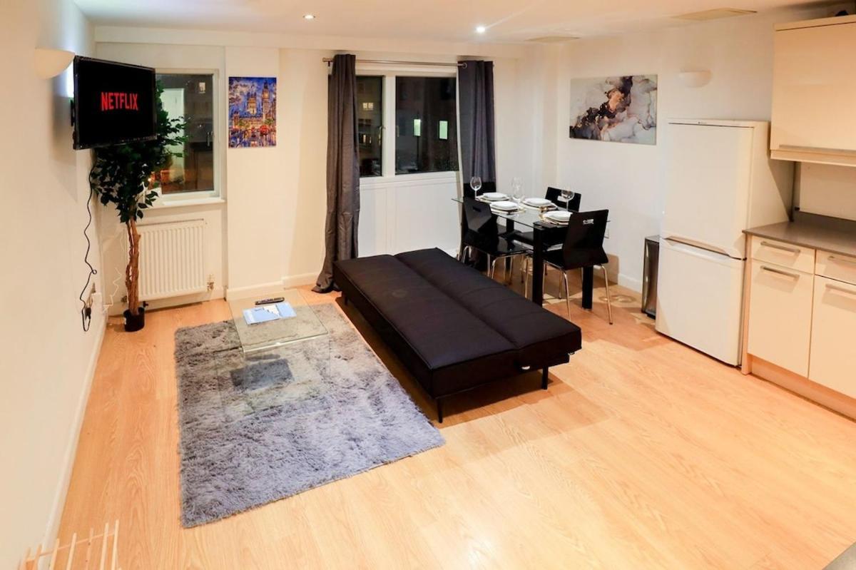 Canary Wharf 1-bedroom Apartment, Sleeps 3 - Prime Location *