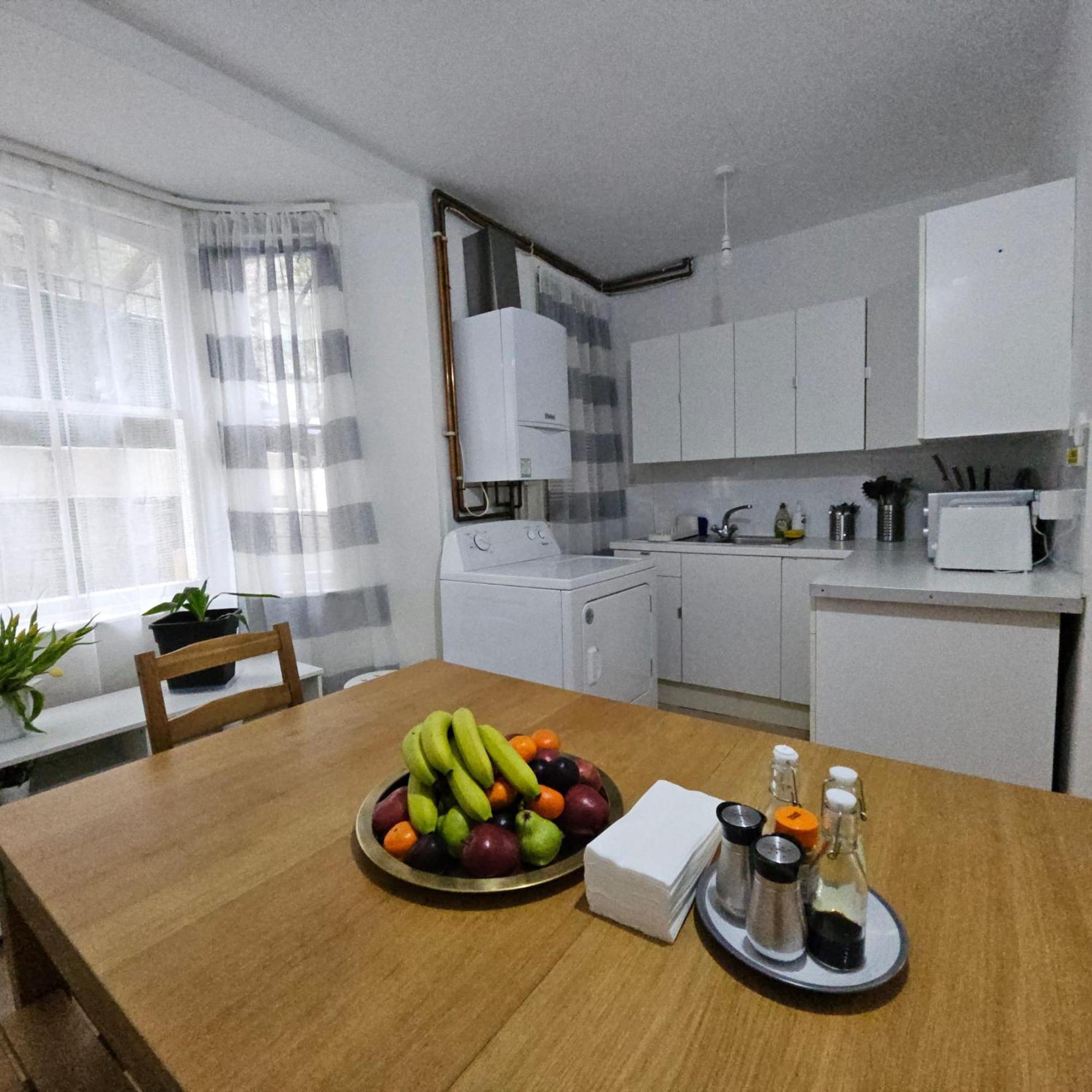 Guest house Comfy In *