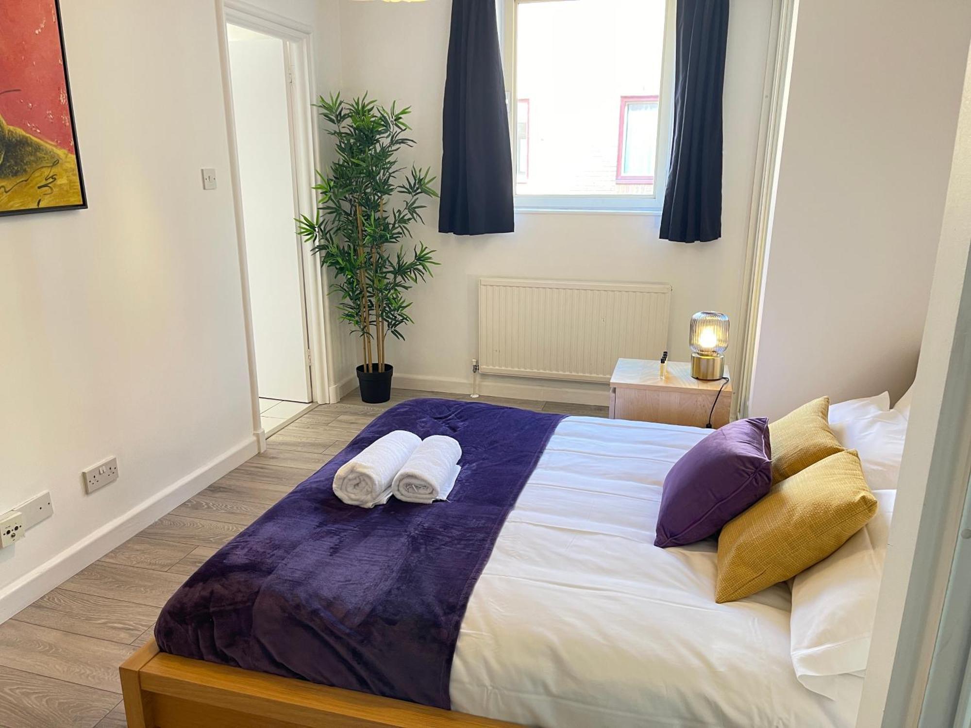 Tower Bridge Haven King En-suite With Parking *