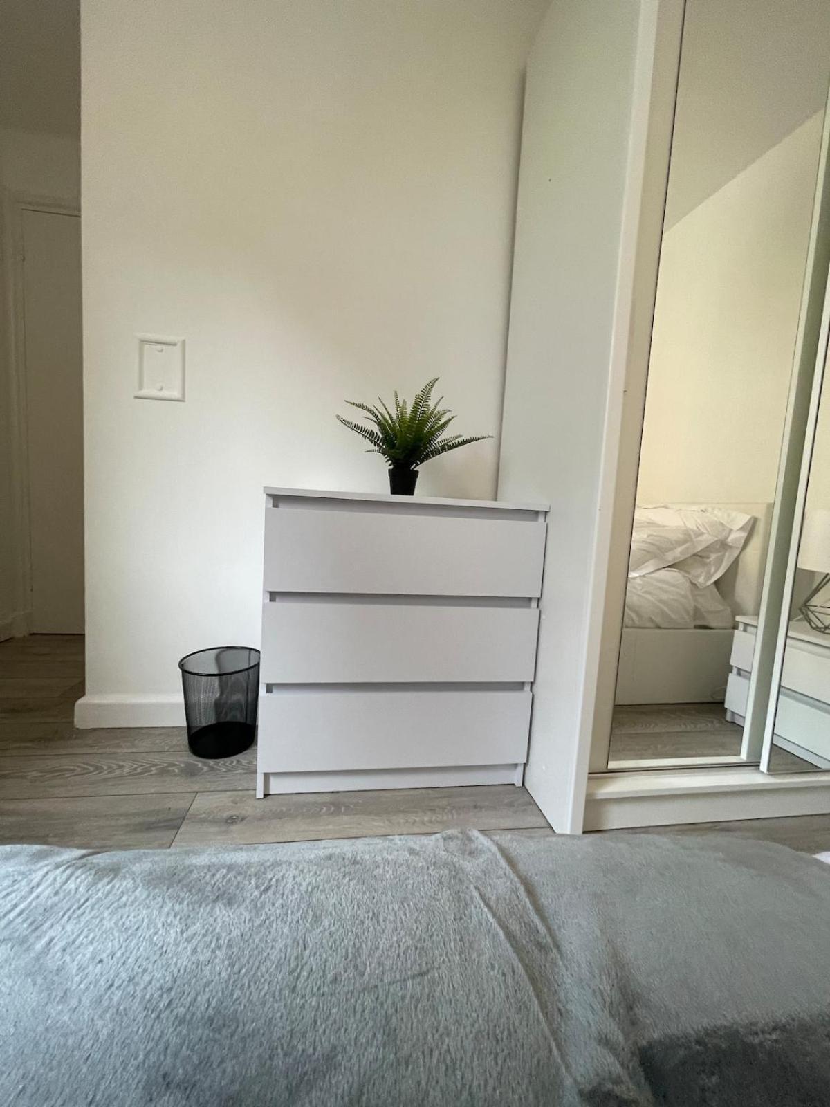 Tower Bridge Haven King En-suite With Parking *