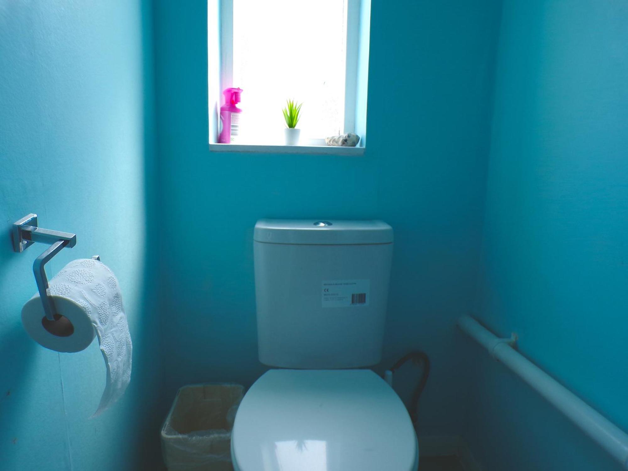 Santoriniapartmentwestkensingtonsleeps3-ensuite-ac *