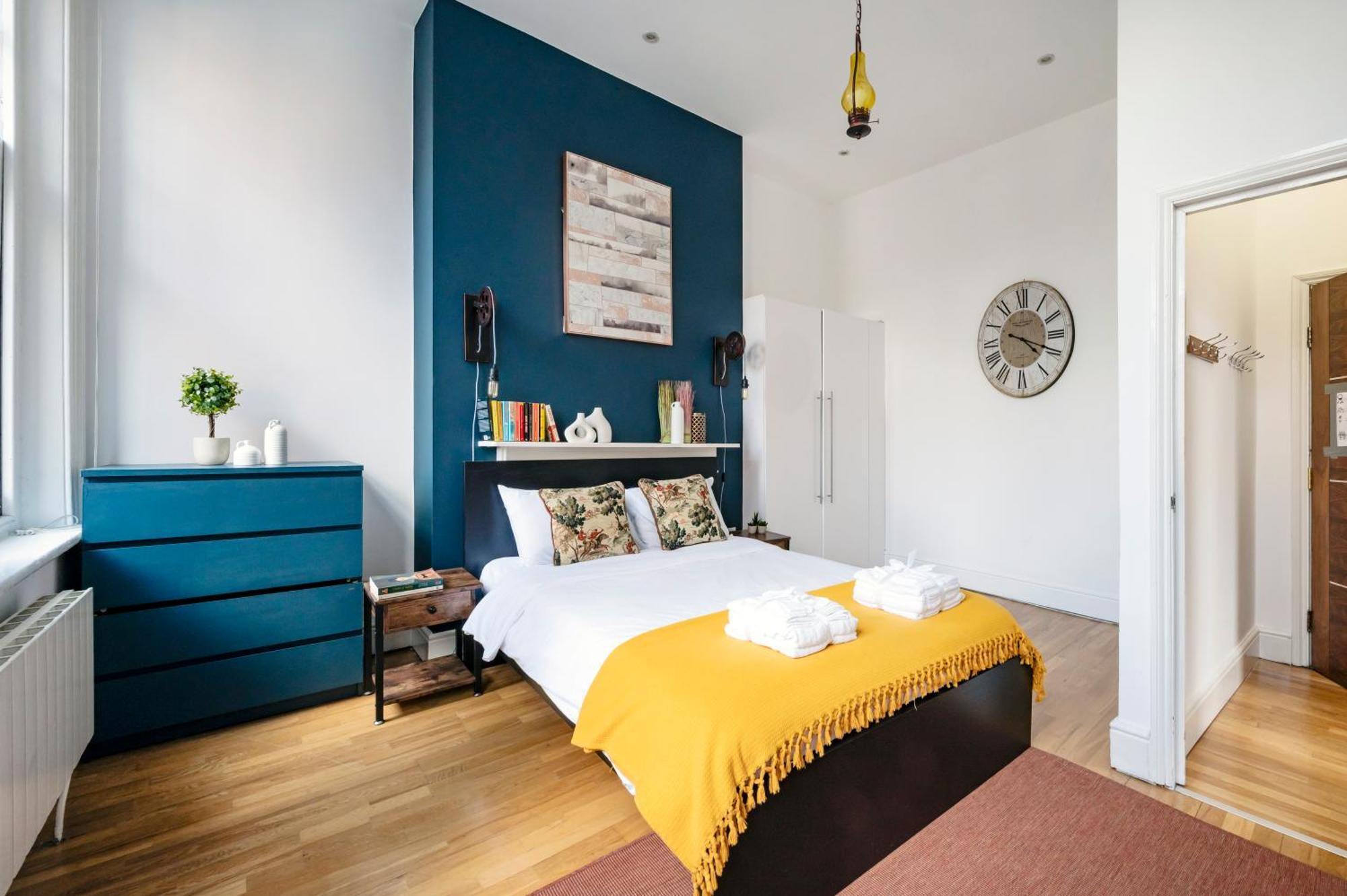 Apartment Sunny Corner In Center Of