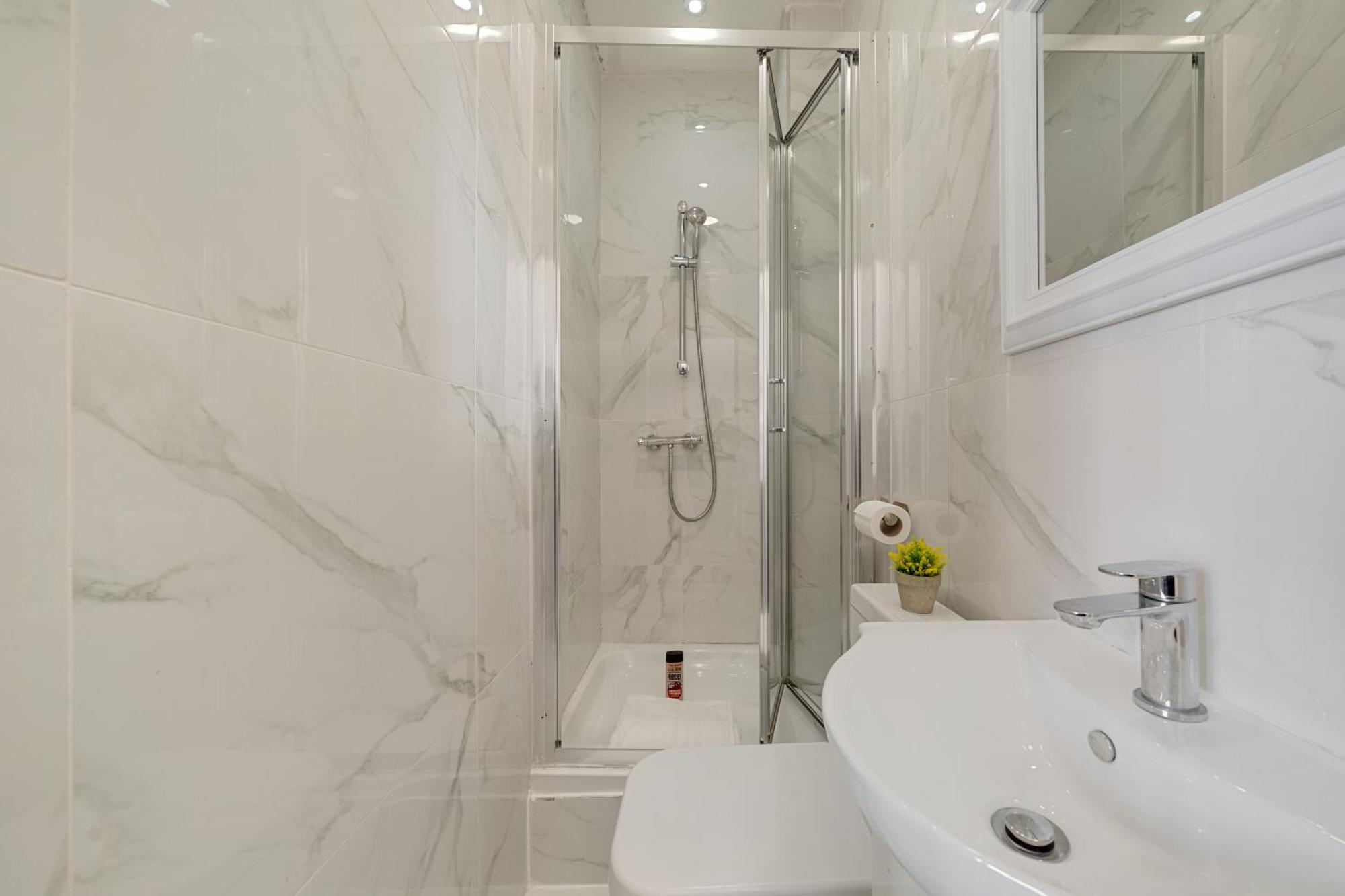 Luxurious On Oxford Street * London