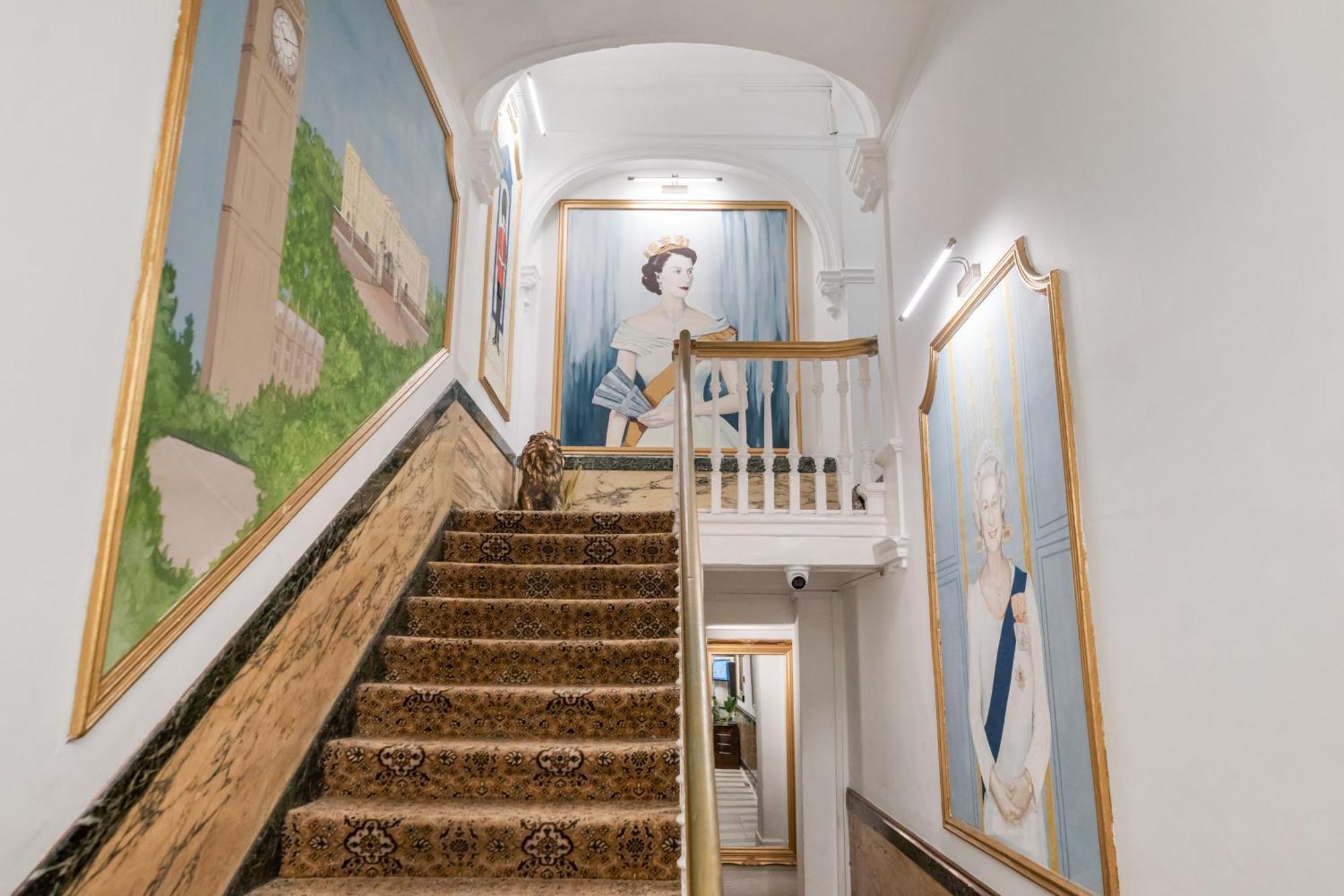 Elegant 3 Bedroom On Oxford Street Luxury Living In 2gc Apartment London