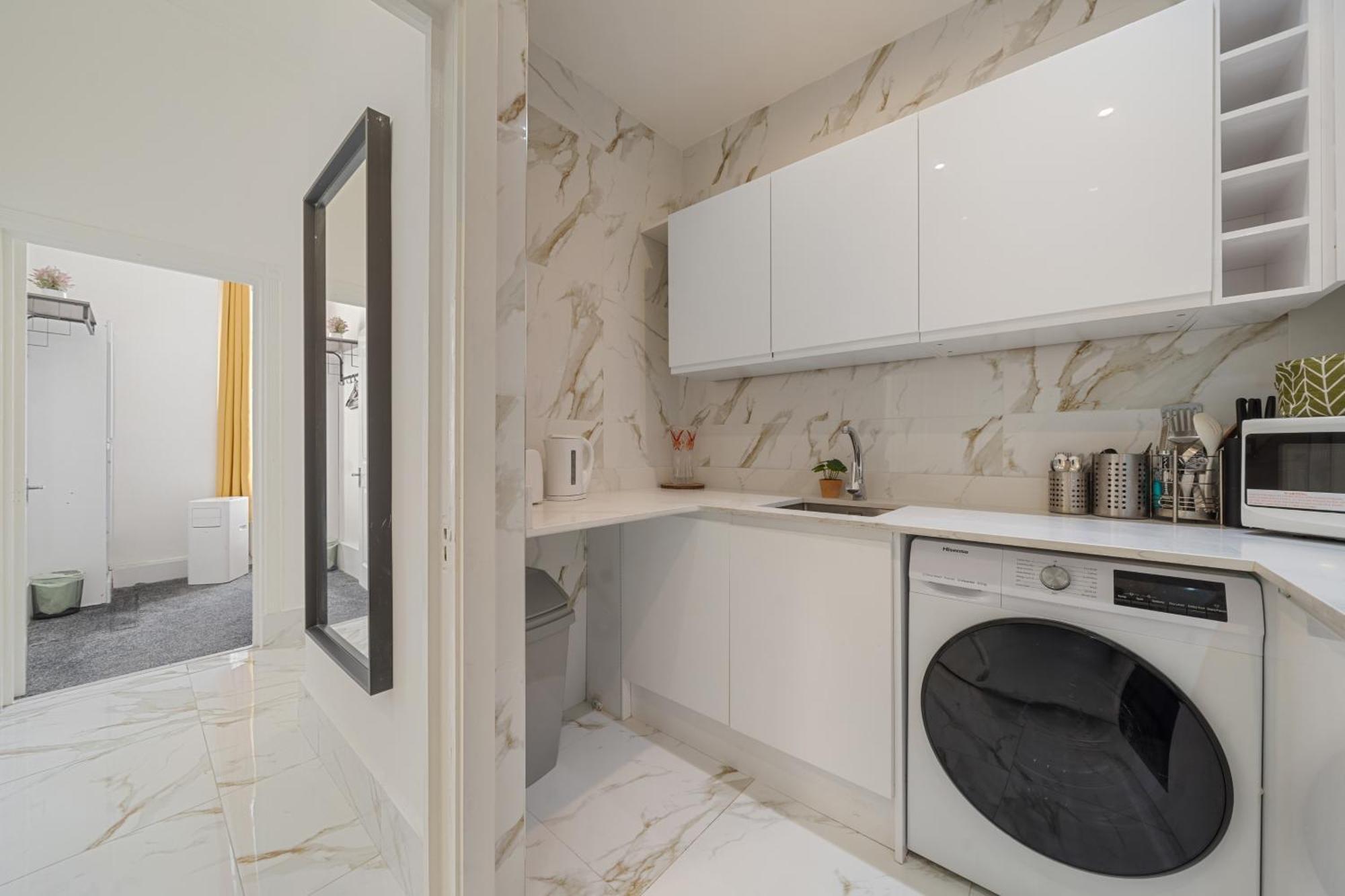 Apartment Elegant 3 Bedroom On Oxford Street Luxury Living In 2gc