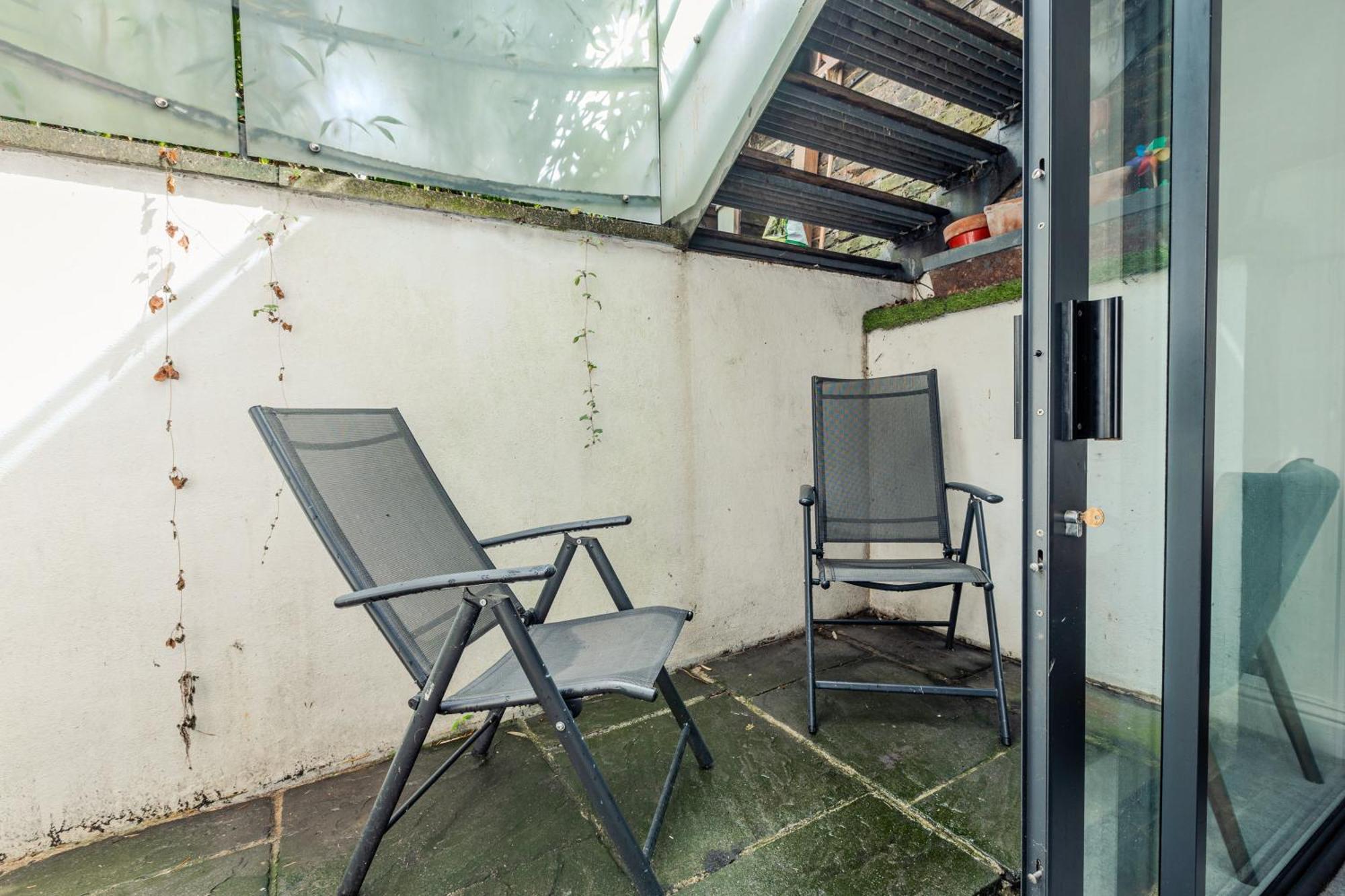 1br Flat Near River Thames, 9min Hammersmith Tube Apartment London