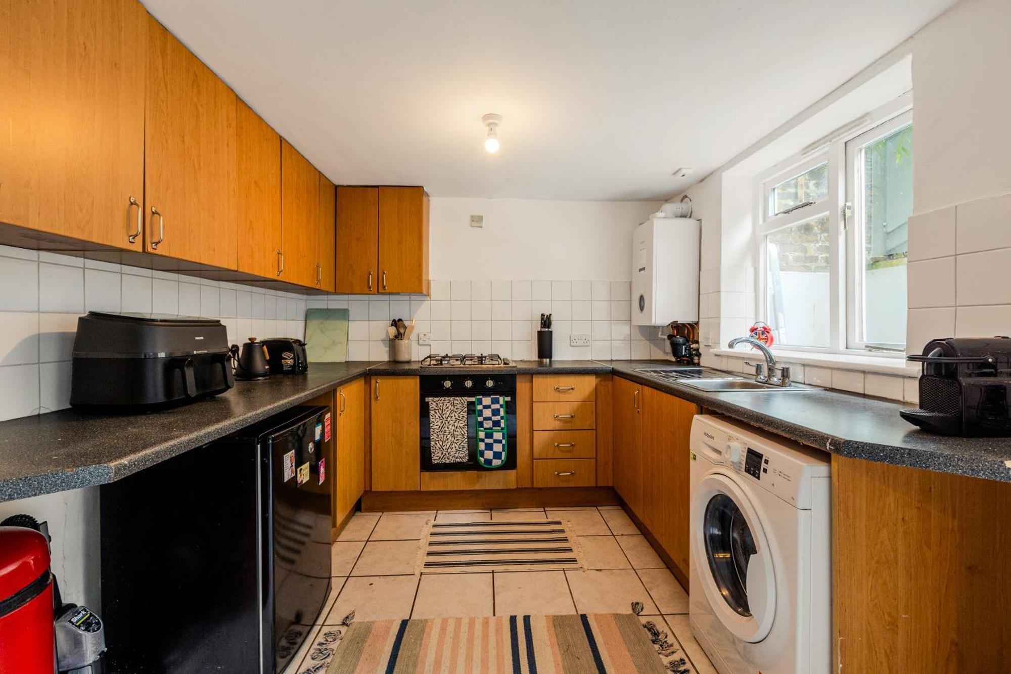 1br Flat Near River Thames, 9min Hammersmith Tube Apartment