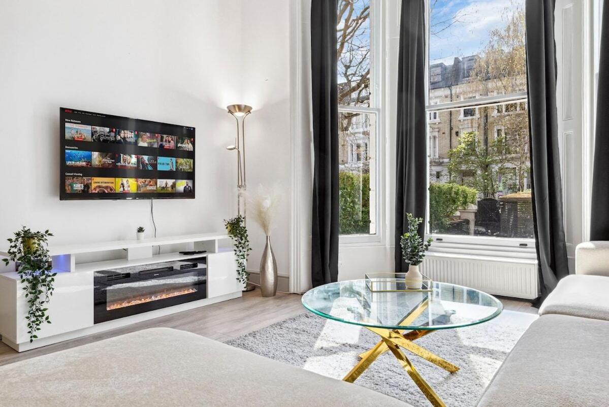 Minimalist Luxe 2br Designer Retreat In Prime Kensington For 6 Next To Station Harrods