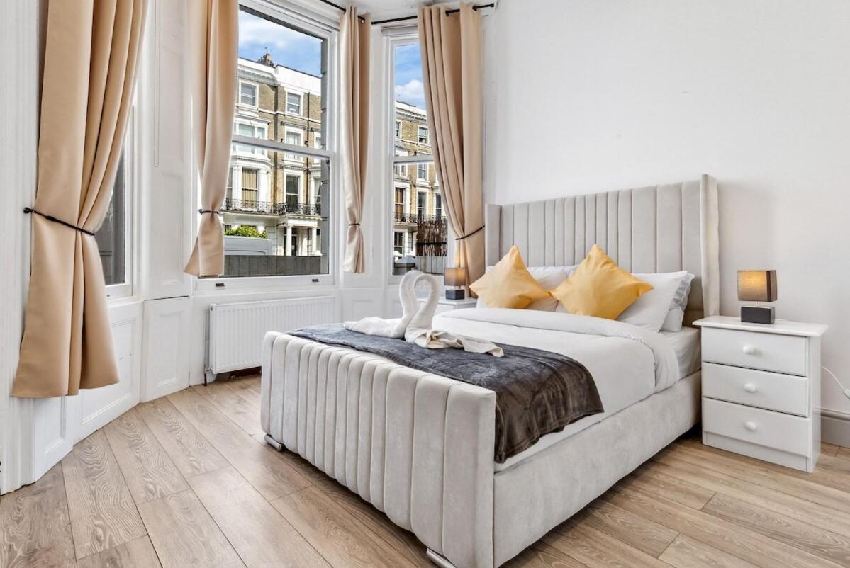 Minimalist Luxe 2br Designer Retreat In Prime Kensington For 6 Next To Station Harrods Apartment