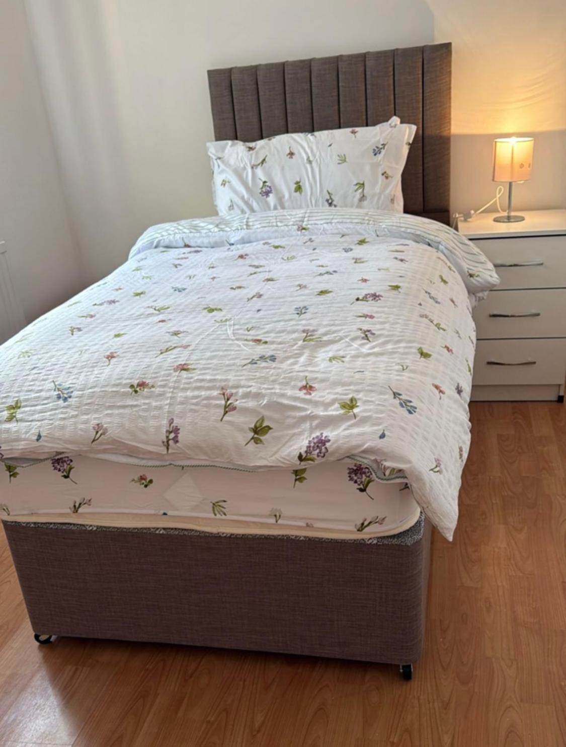 10a Saint Marys Road London