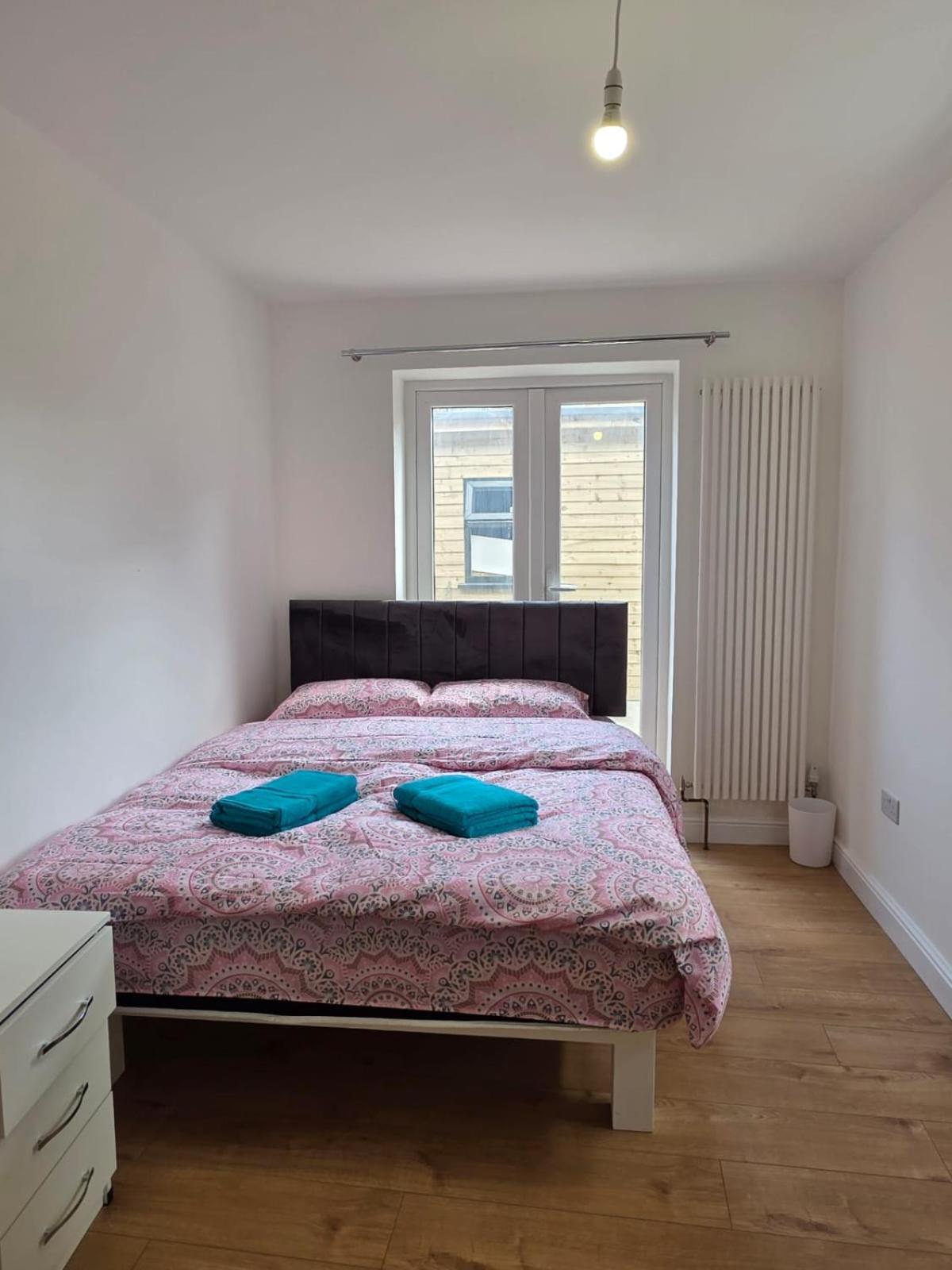 Dorset House At Upton Park Guest house