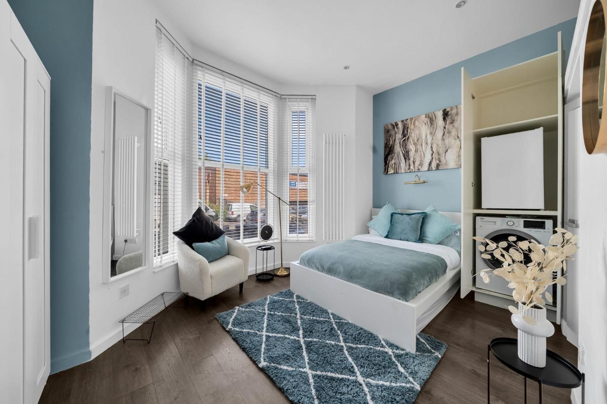 Grandeur Nights Apartment