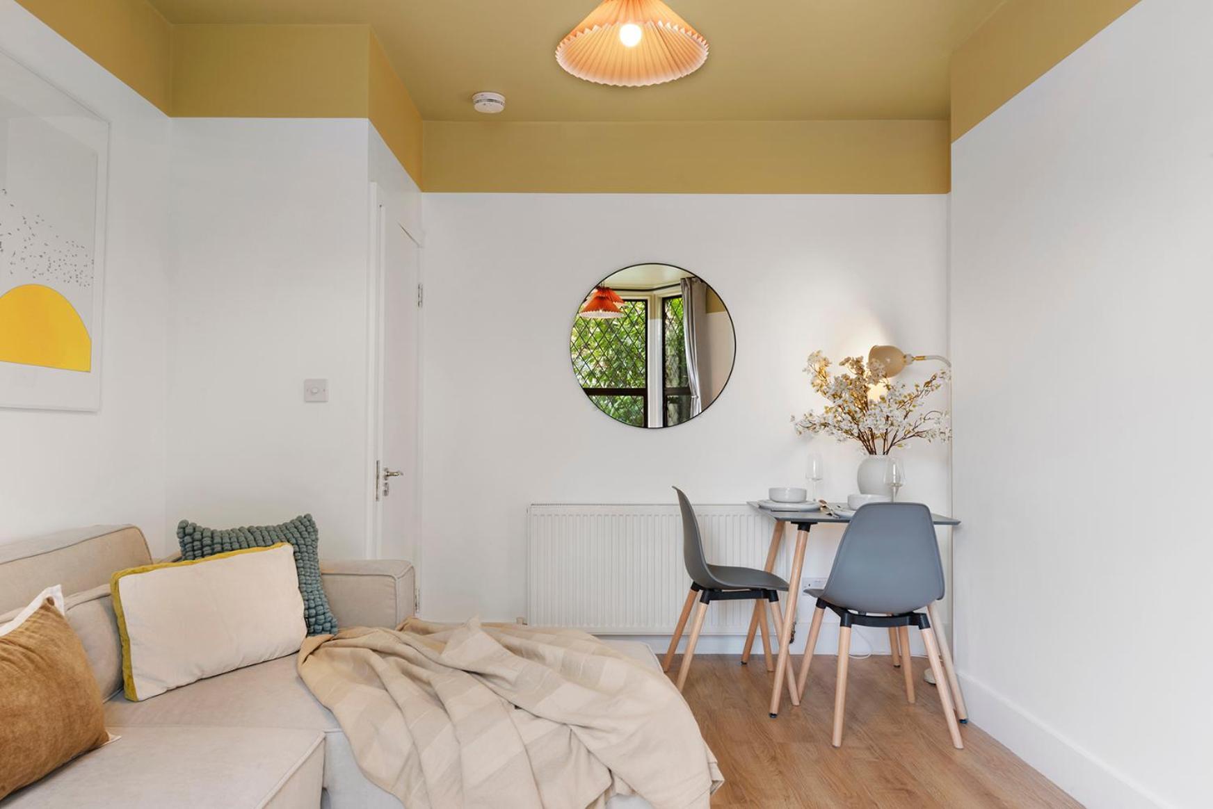 Peaceful Crouch Hill Flat By Morethanstays Apartment