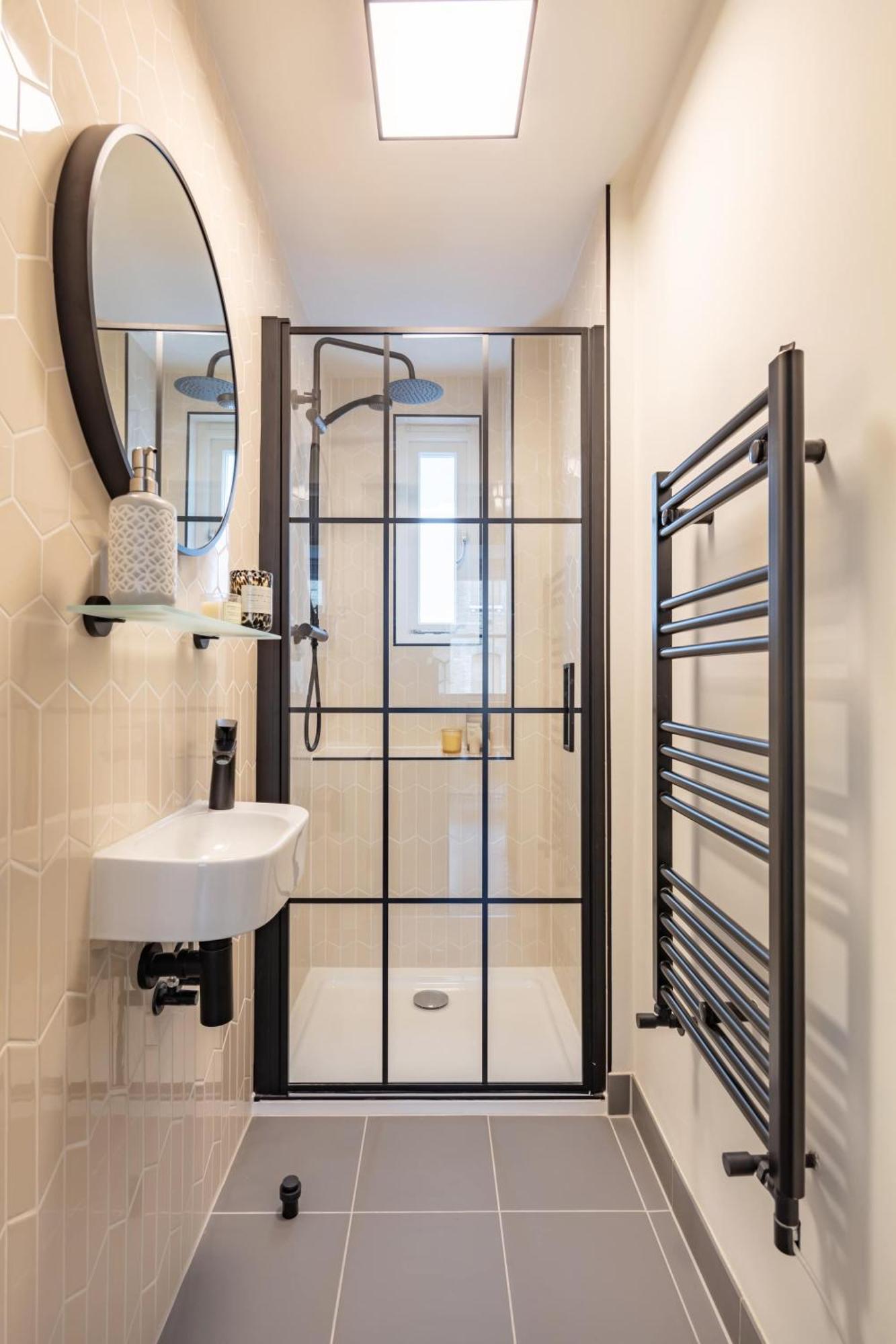 Bnbnova - 1br - St Paul & The Tube Apartment London
