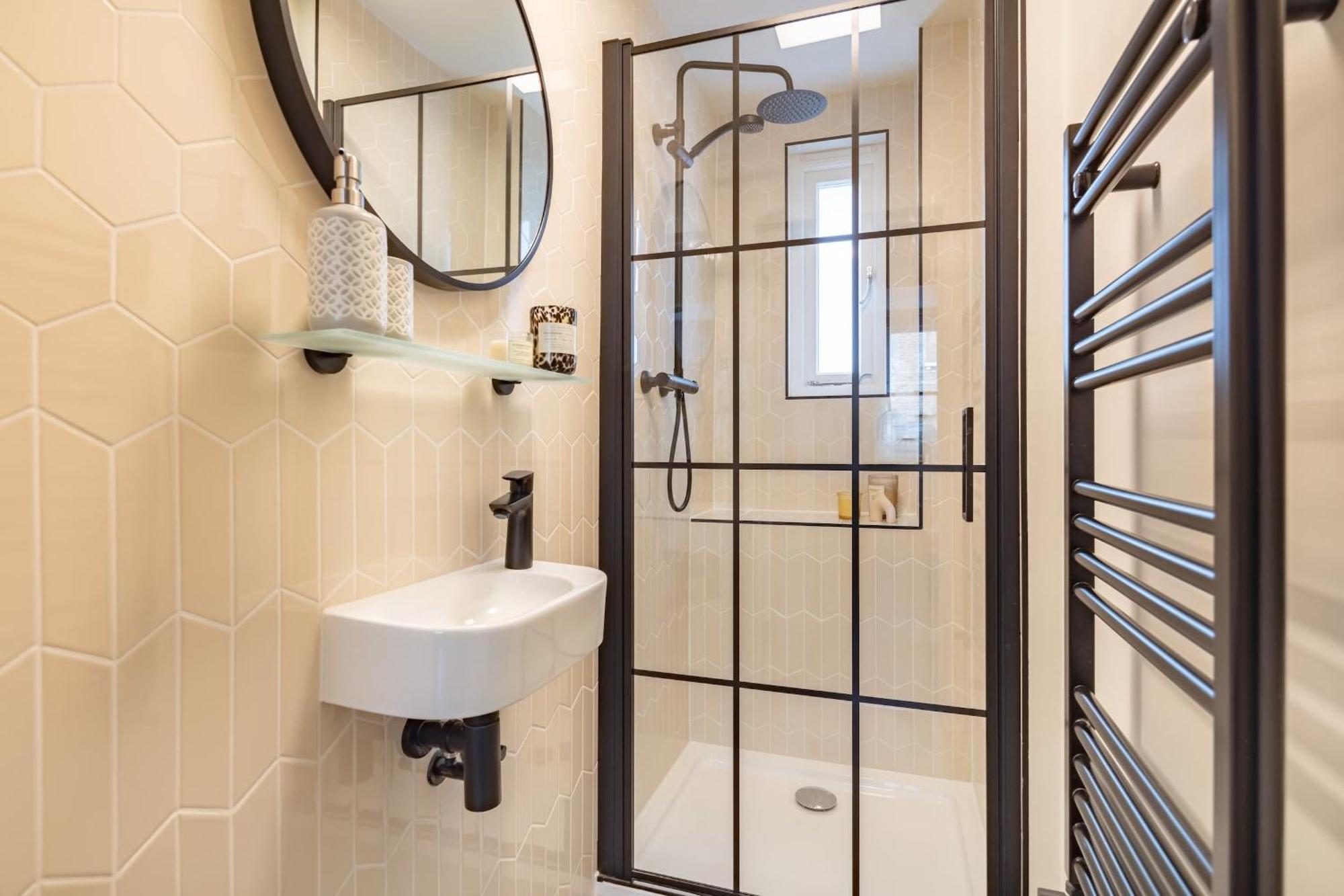 Bnbnova - 1br - St Paul & The Tube * London