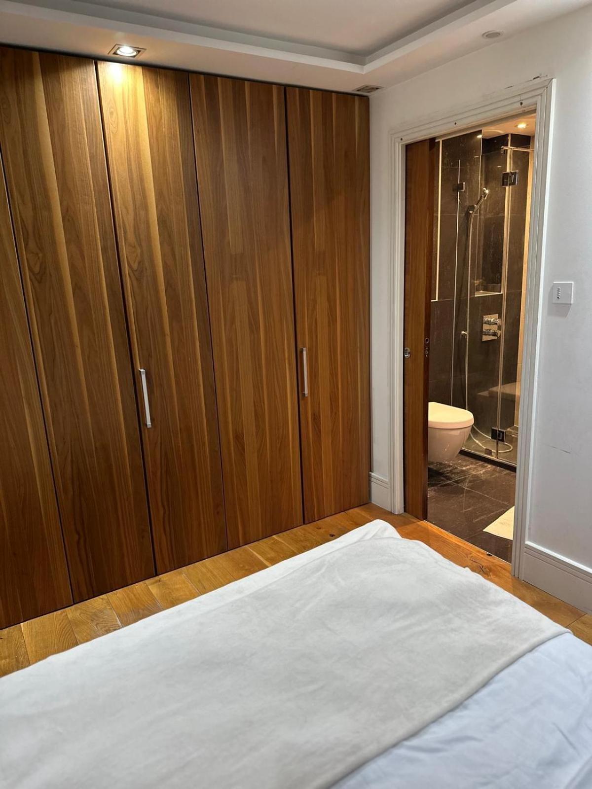 Apartamento Oxford Street Two Bedroom Luxury *