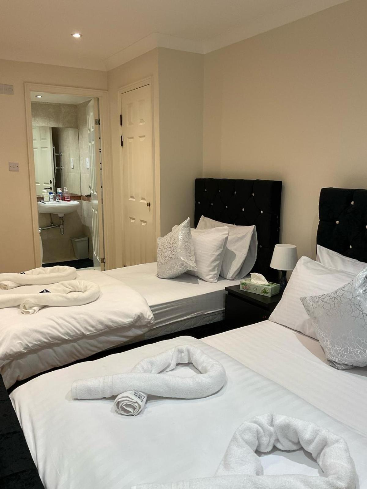 2 Bedroom Flat With 24 7 Security And Concierge