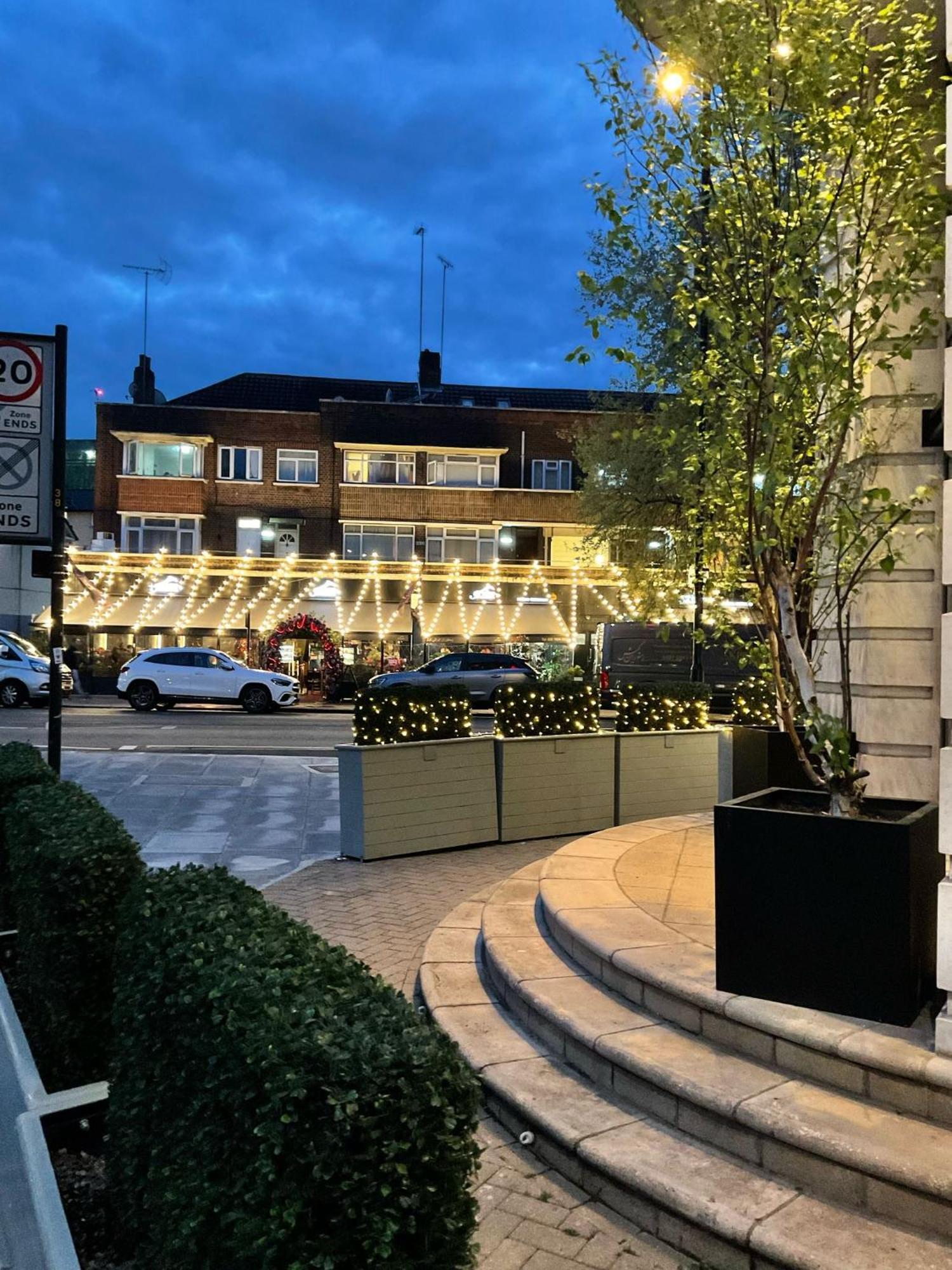 2 Bedroom Flat With 24 7 Security And Concierge Apartment *