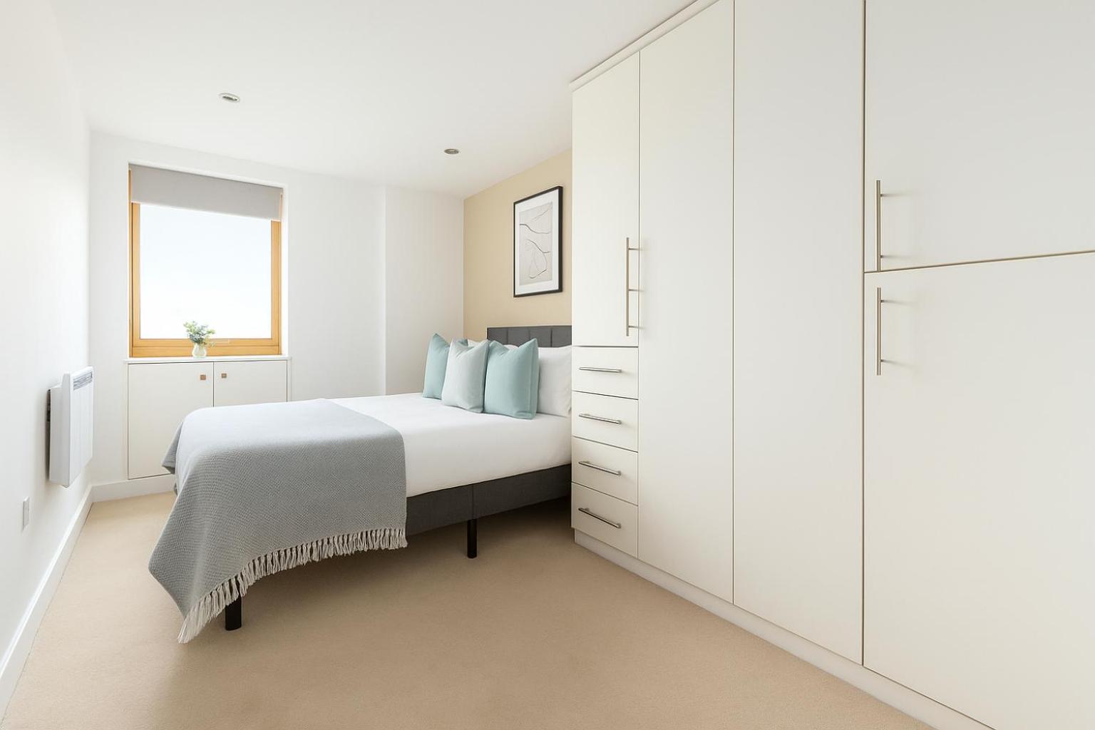 Designer Flat Near Wimbledon Park * London