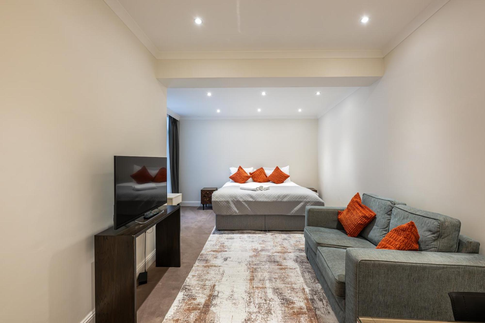 Manson Place Aparthotel